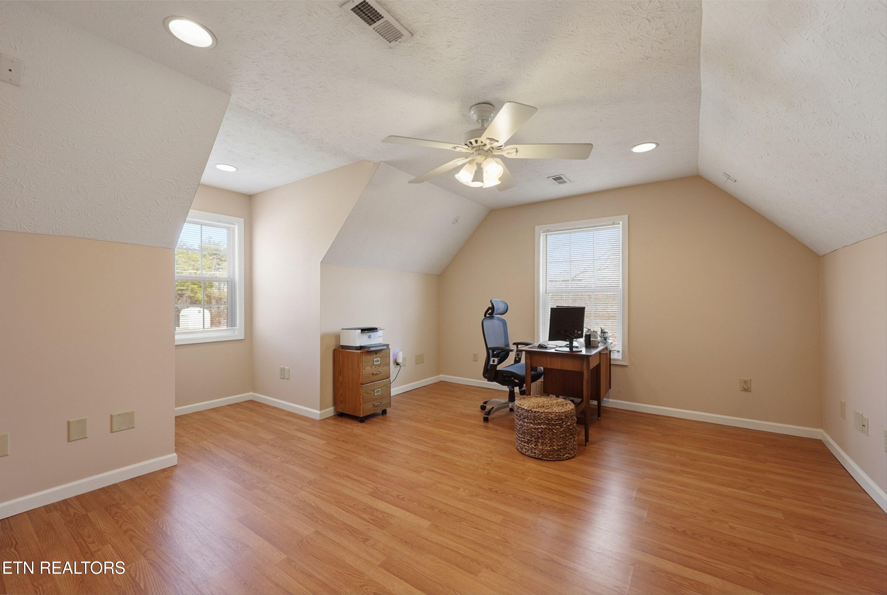 401 Klondike Circle Kodak TN 37764