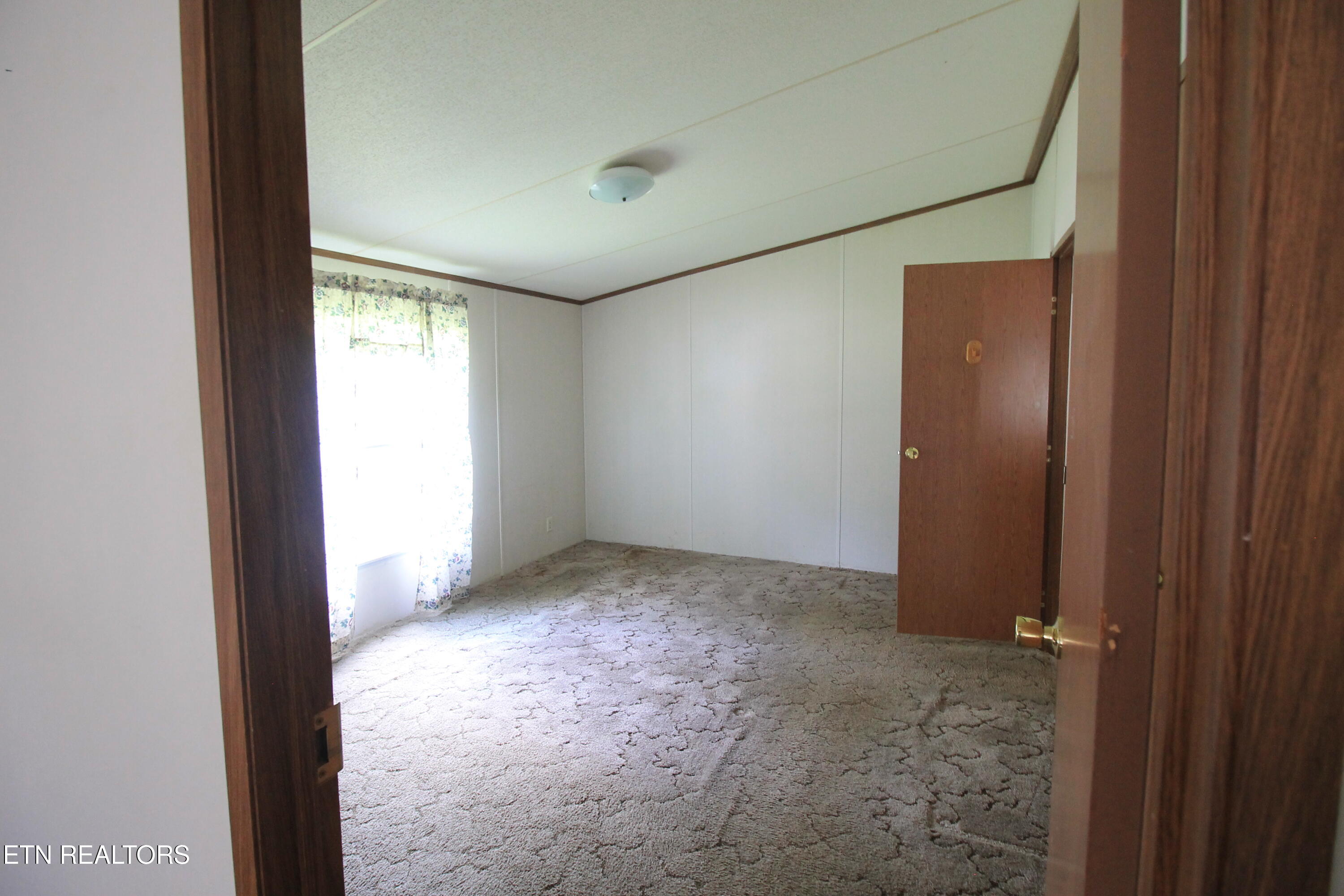 239 Skyline Drive Harriman TN 37748