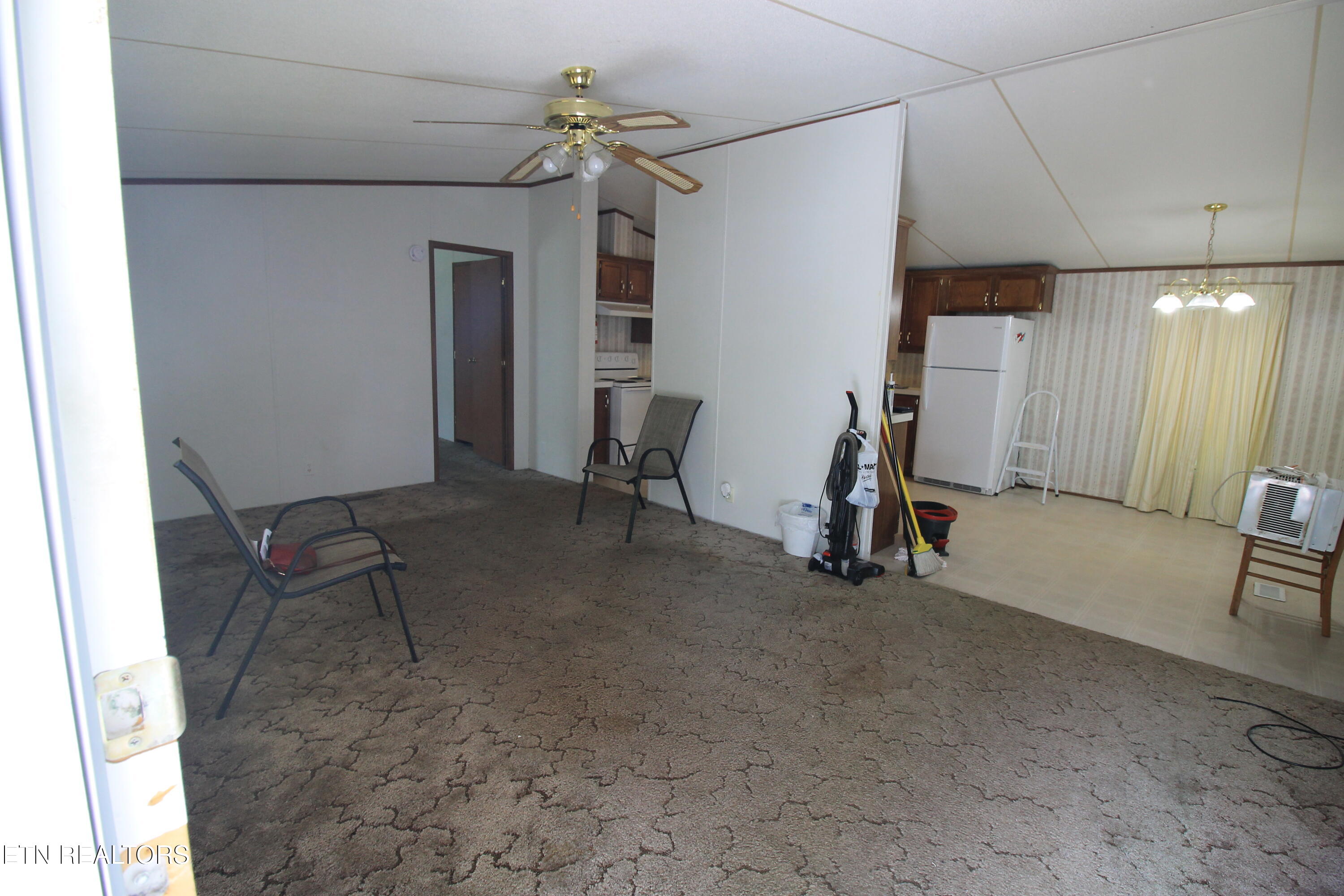239 Skyline Drive Harriman TN 37748
