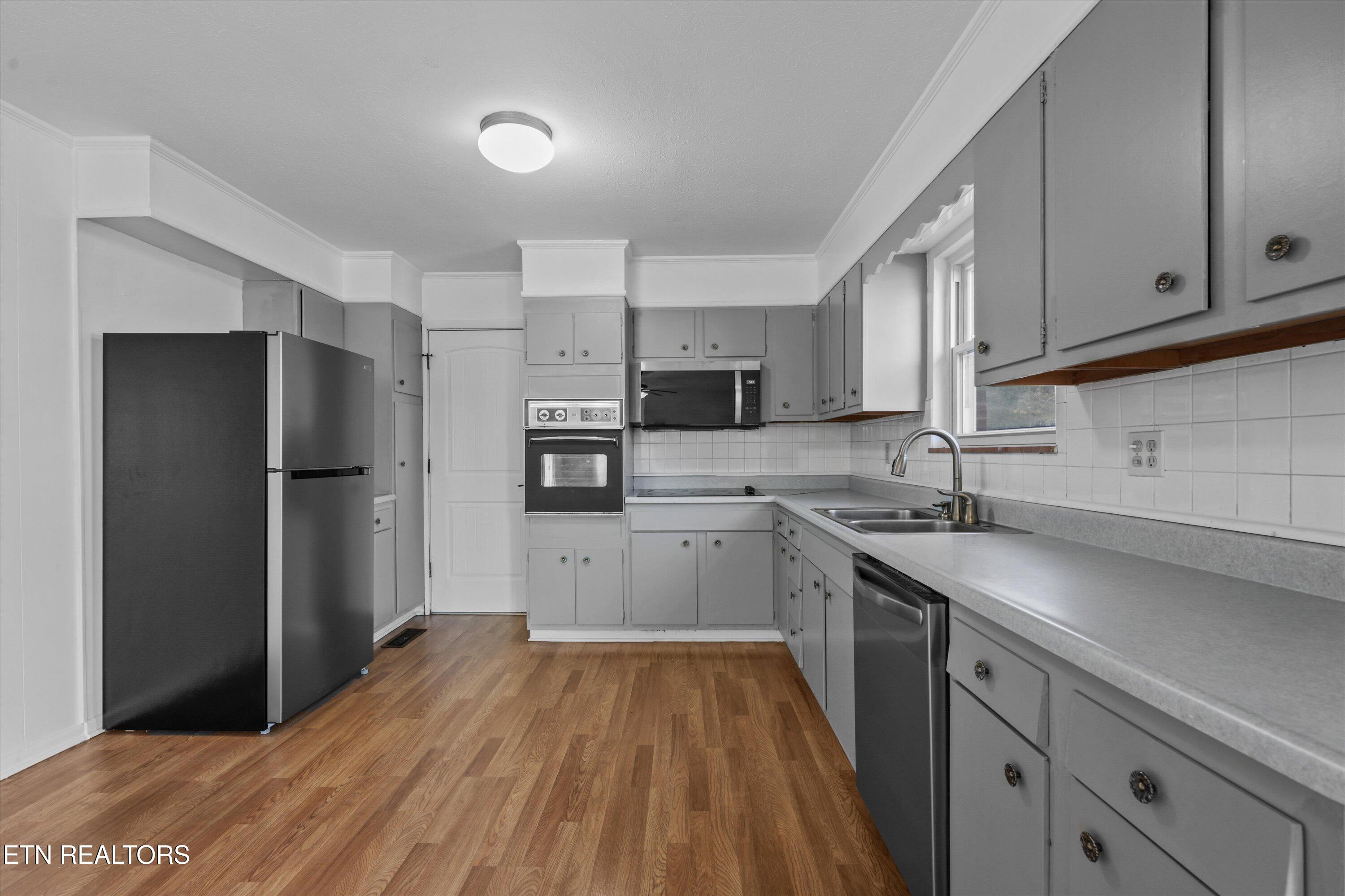 109 Westwood Drive Clinton TN 37716