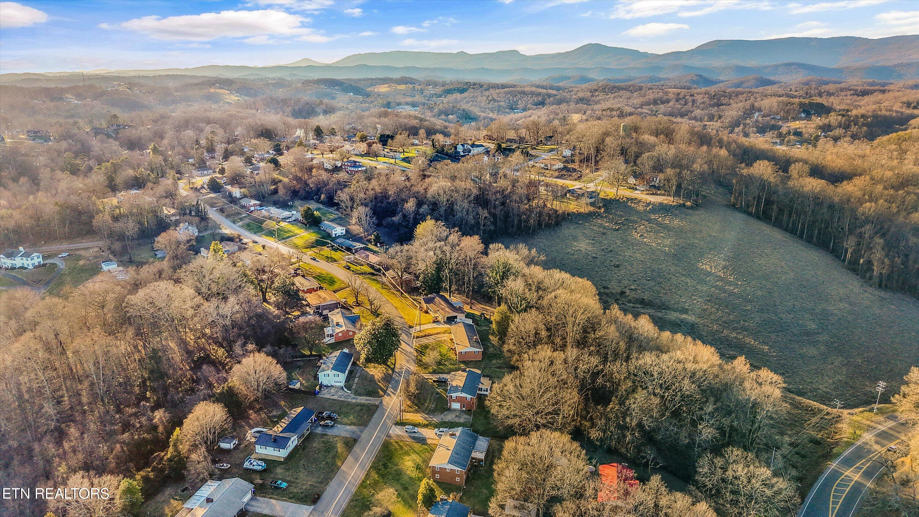 109 Westwood Drive Clinton TN 37716