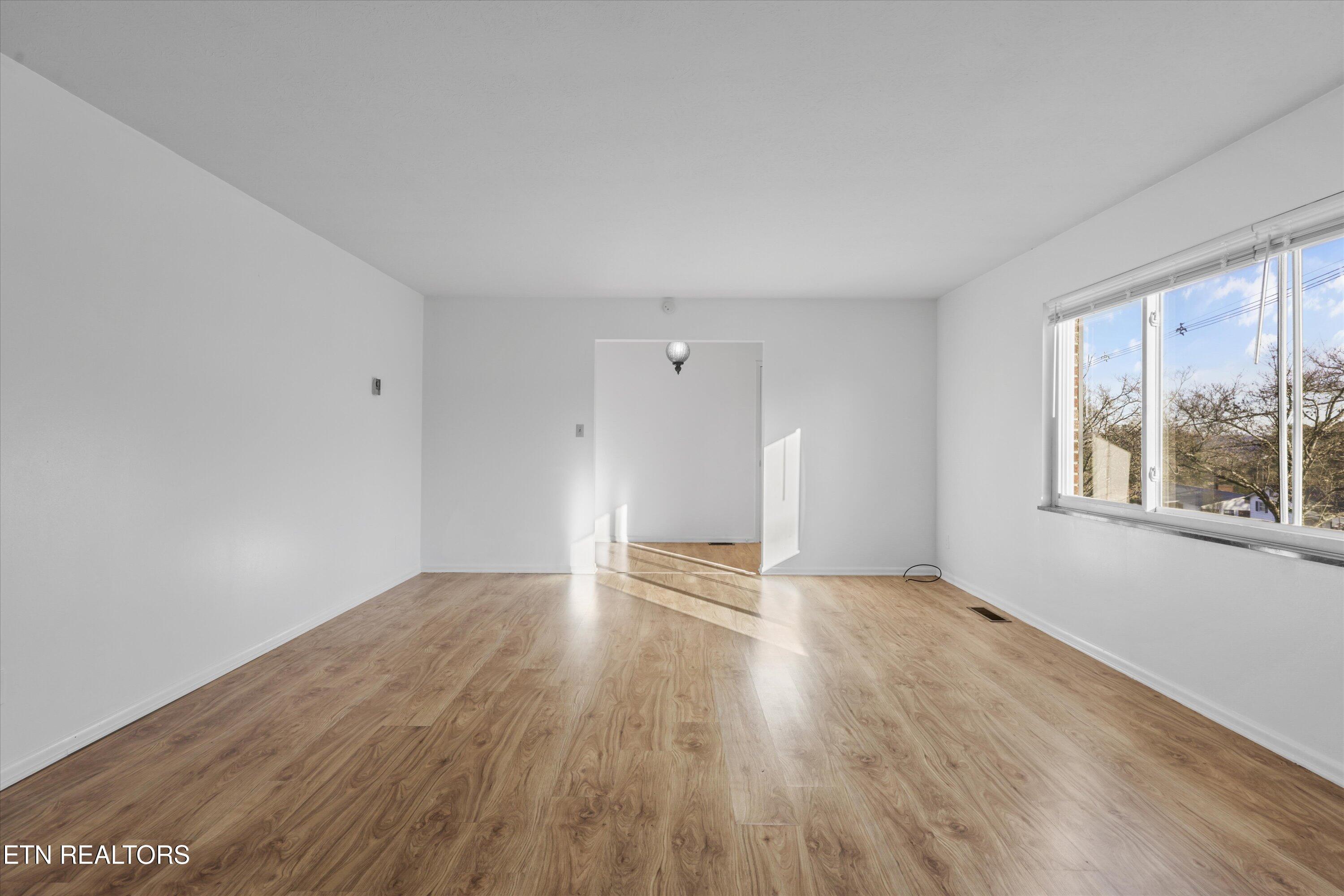 109 Westwood Drive Clinton TN 37716