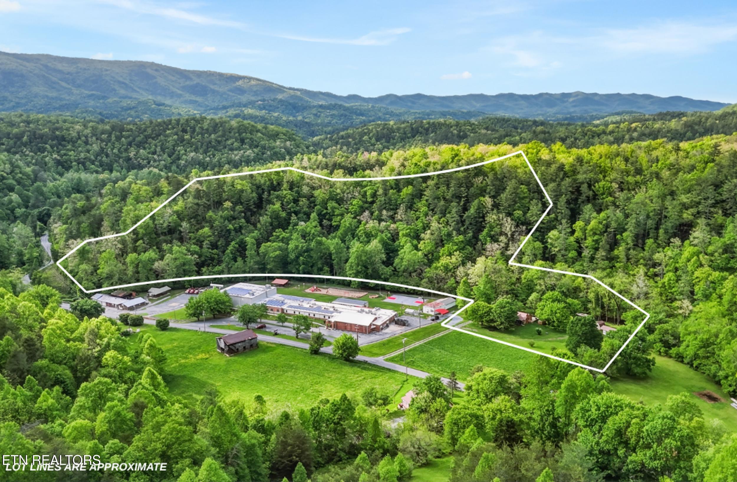4124 Big Creek Road Hartford TN 37753