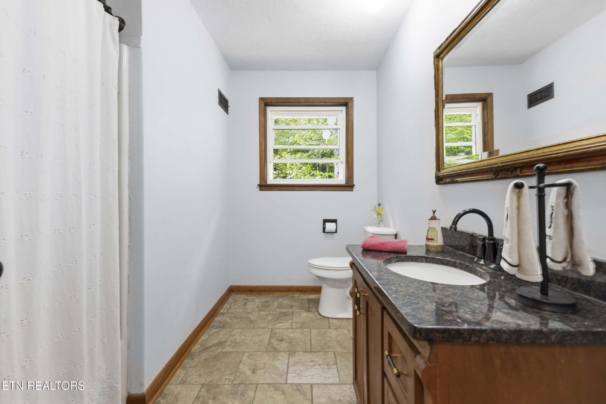 4124 Big Creek Road Hartford TN 37753