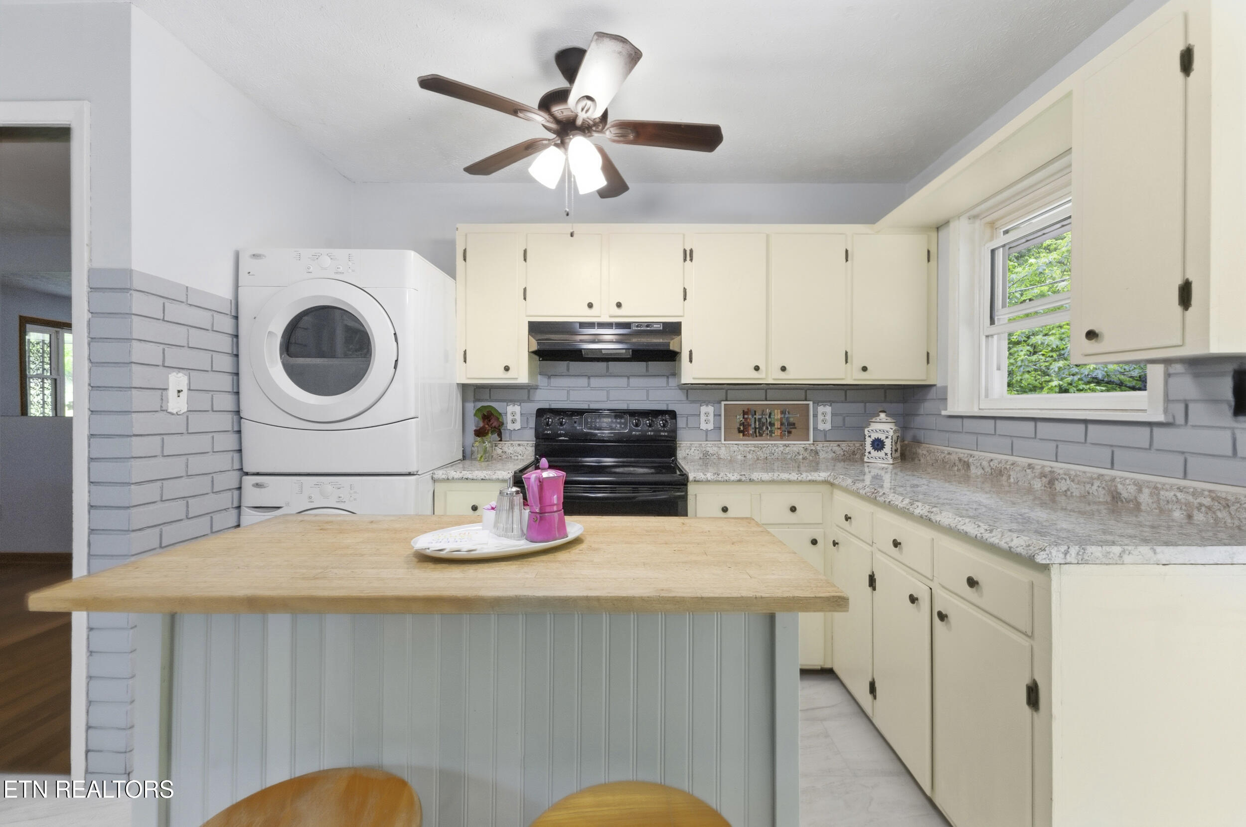 4124 Big Creek Road Hartford TN 37753