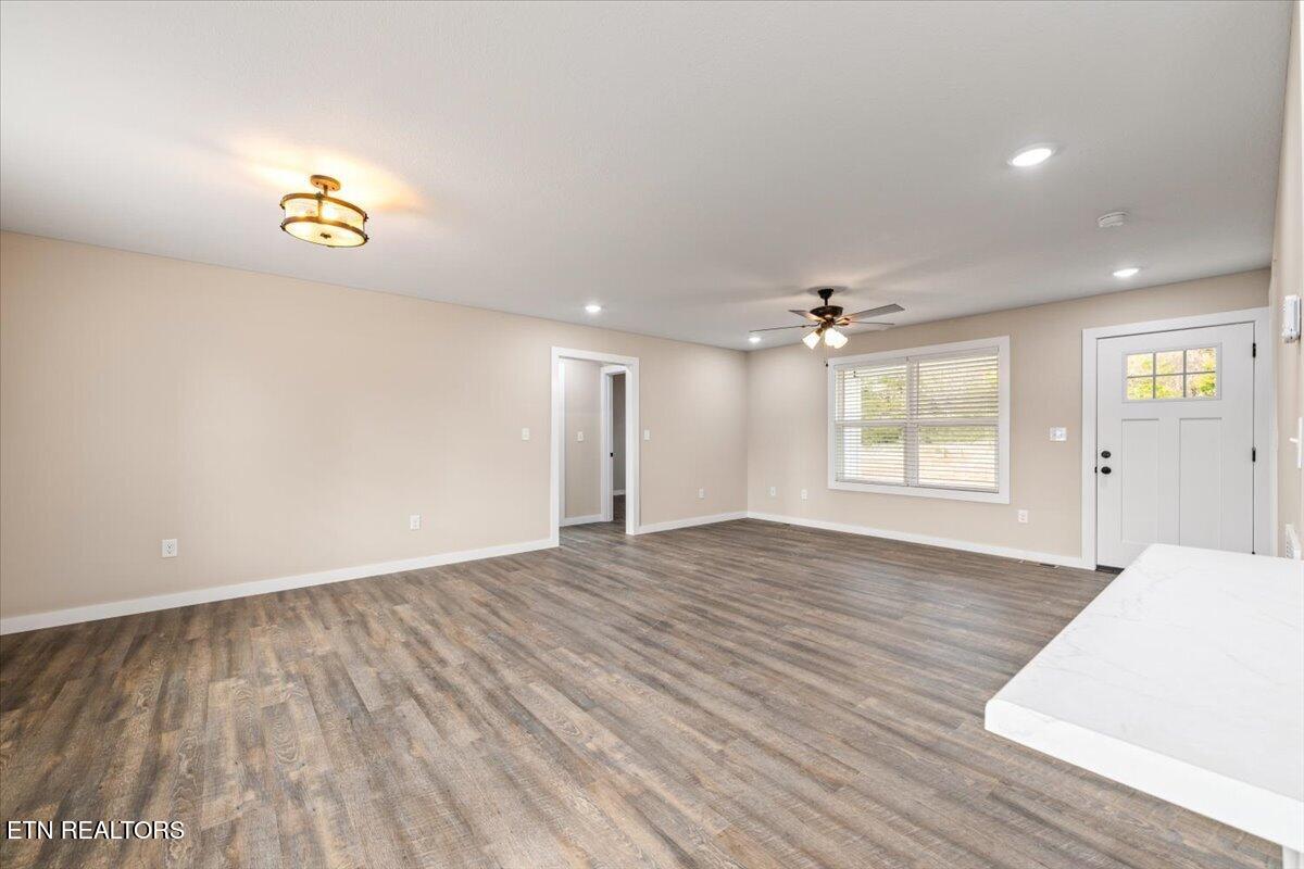 114 Brook Lane Lafollette TN 37766