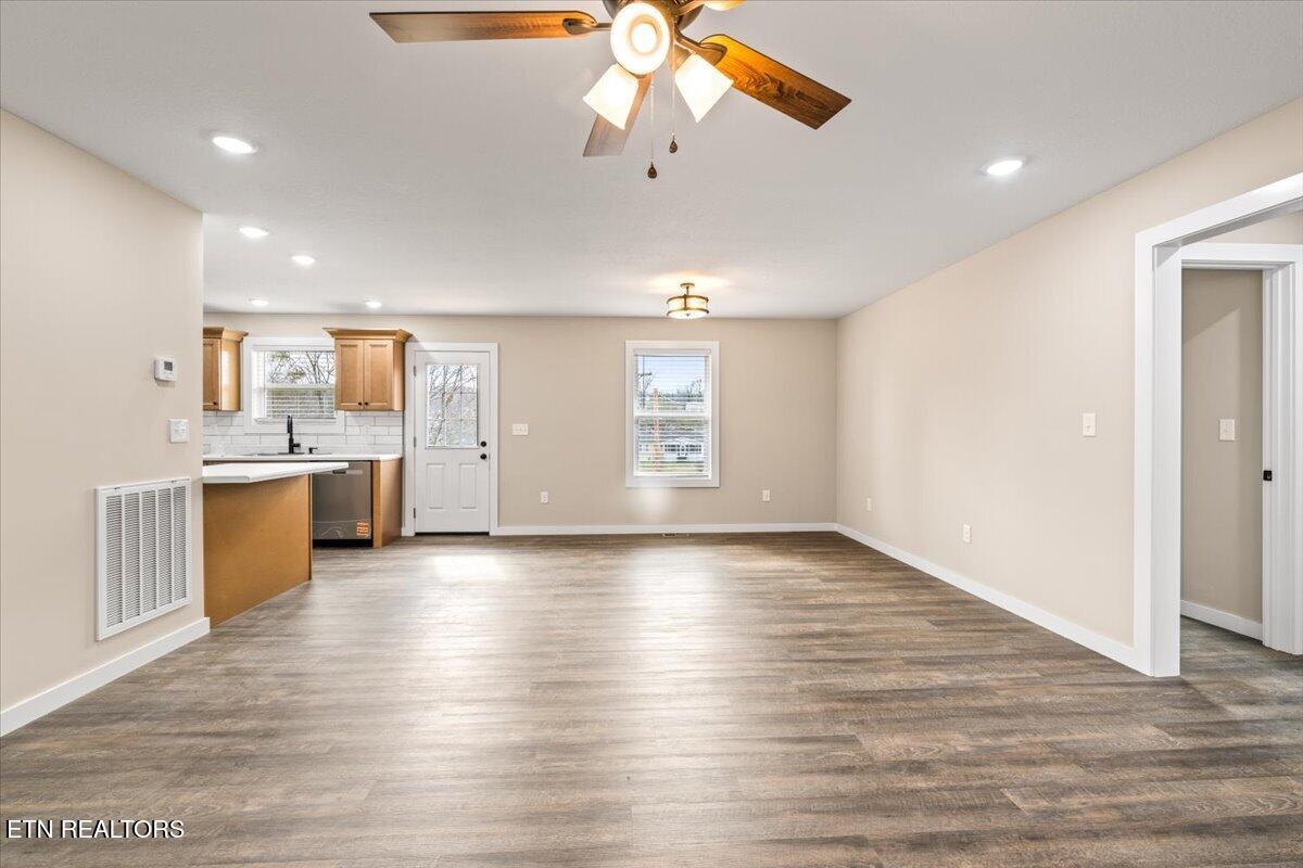 114 Brook Lane Lafollette TN 37766