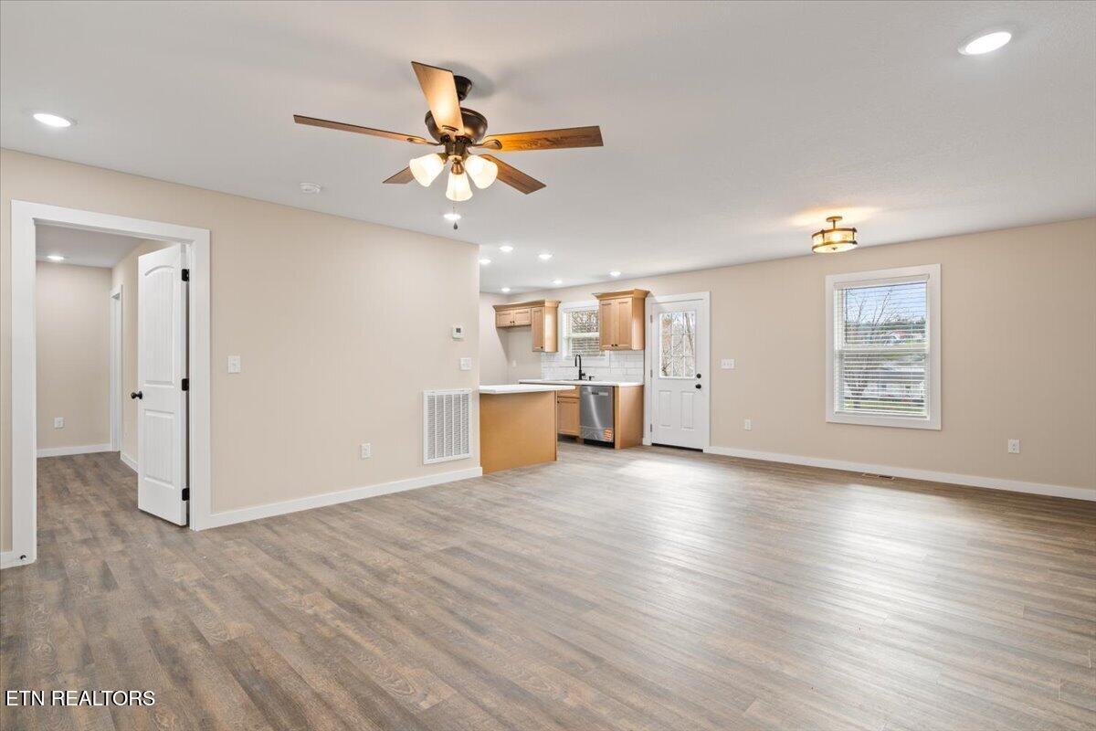114 Brook Lane Lafollette TN 37766
