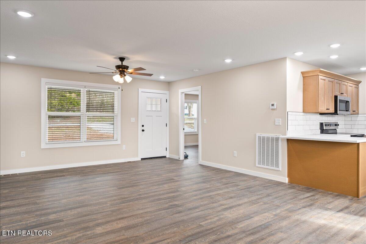 114 Brook Lane Lafollette TN 37766