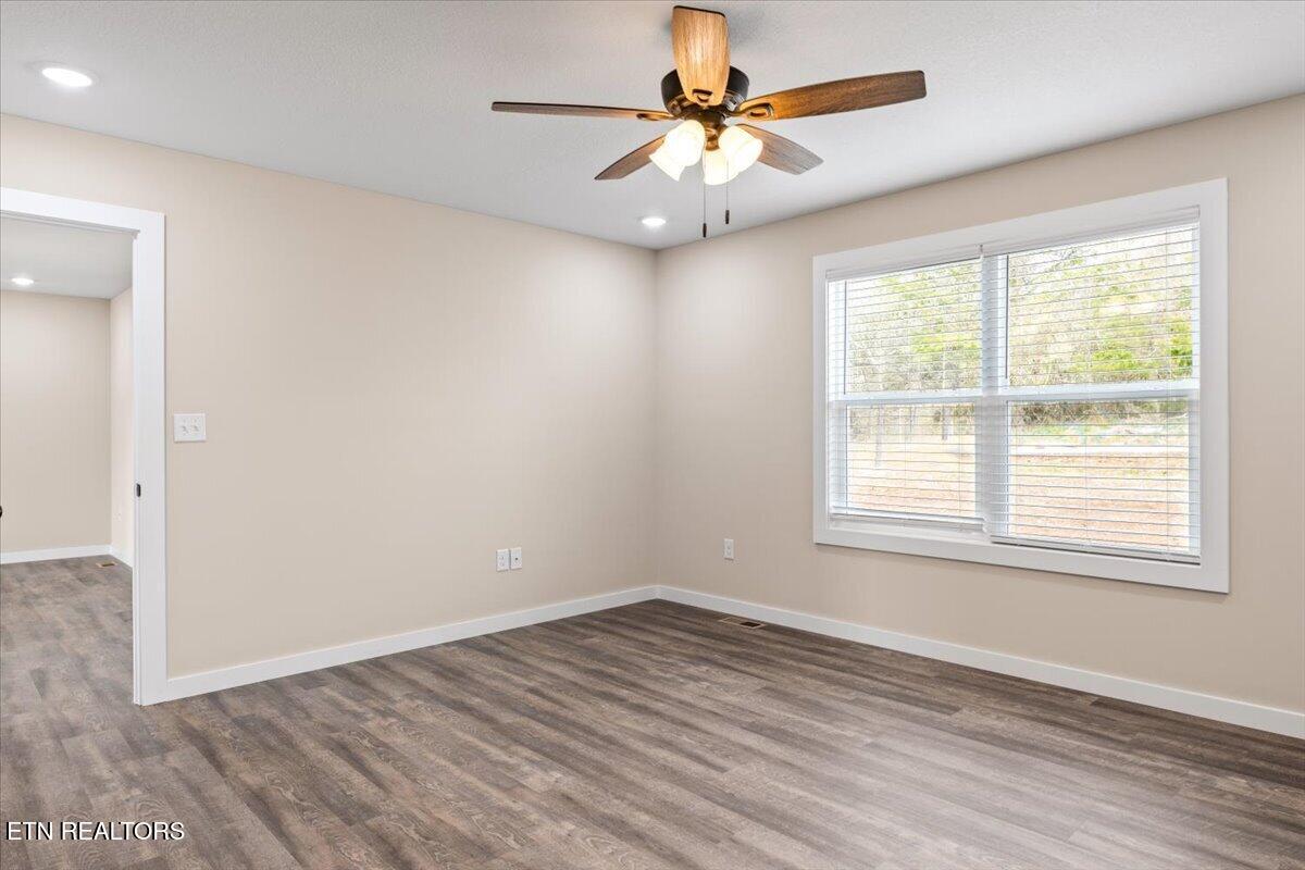 114 Brook Lane Lafollette TN 37766