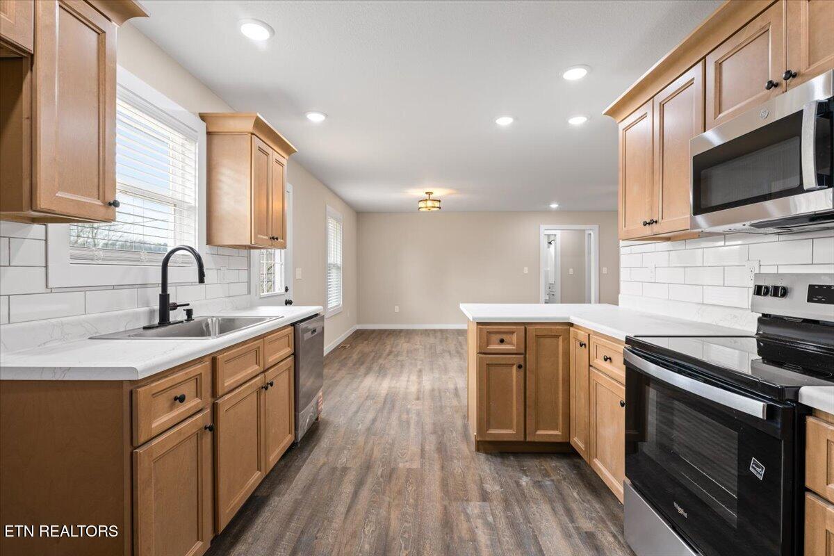 114 Brook Lane Lafollette TN 37766
