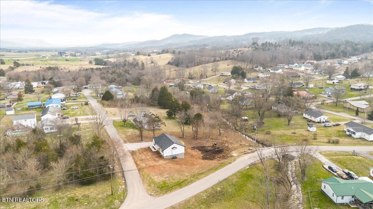 114 Brook Lane Lafollette TN 37766