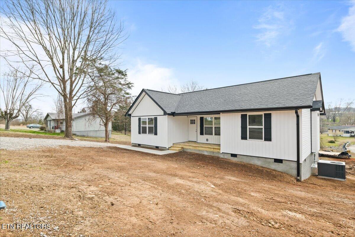 114 Brook Lane Lafollette TN 37766