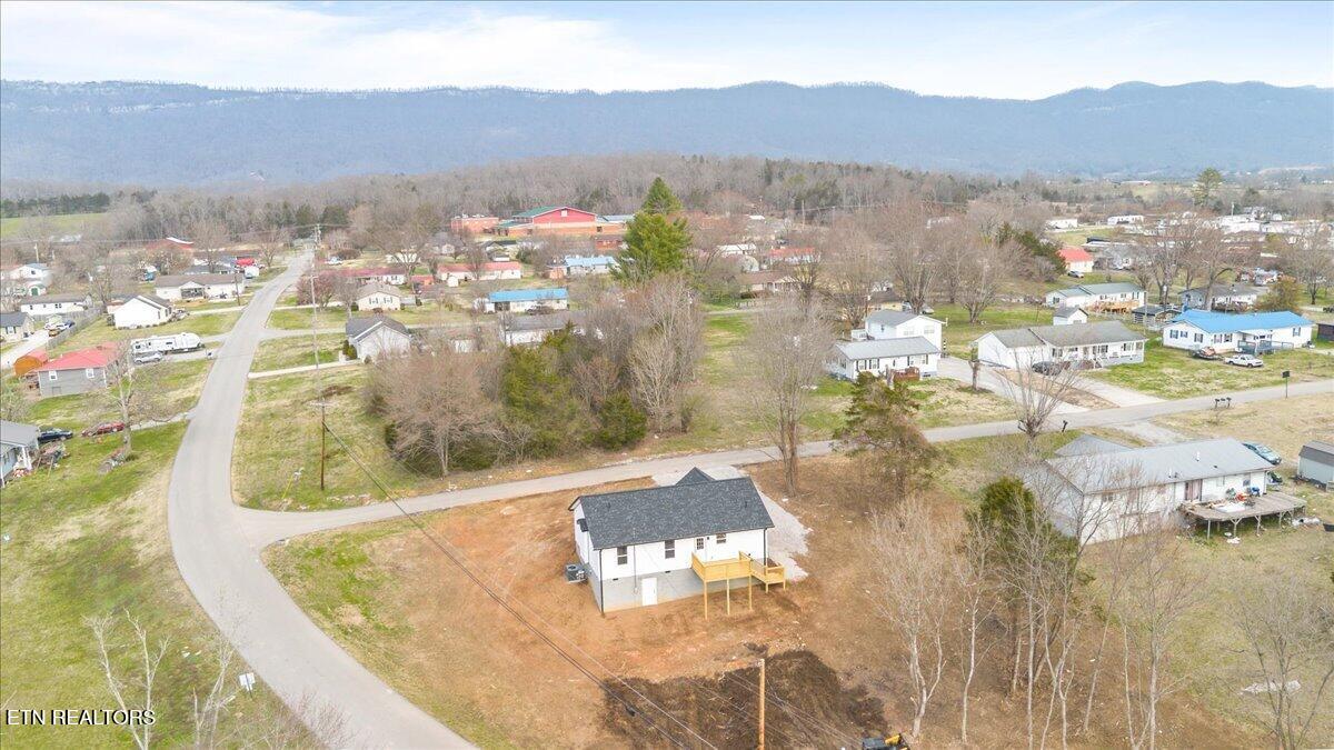114 Brook Lane Lafollette TN 37766
