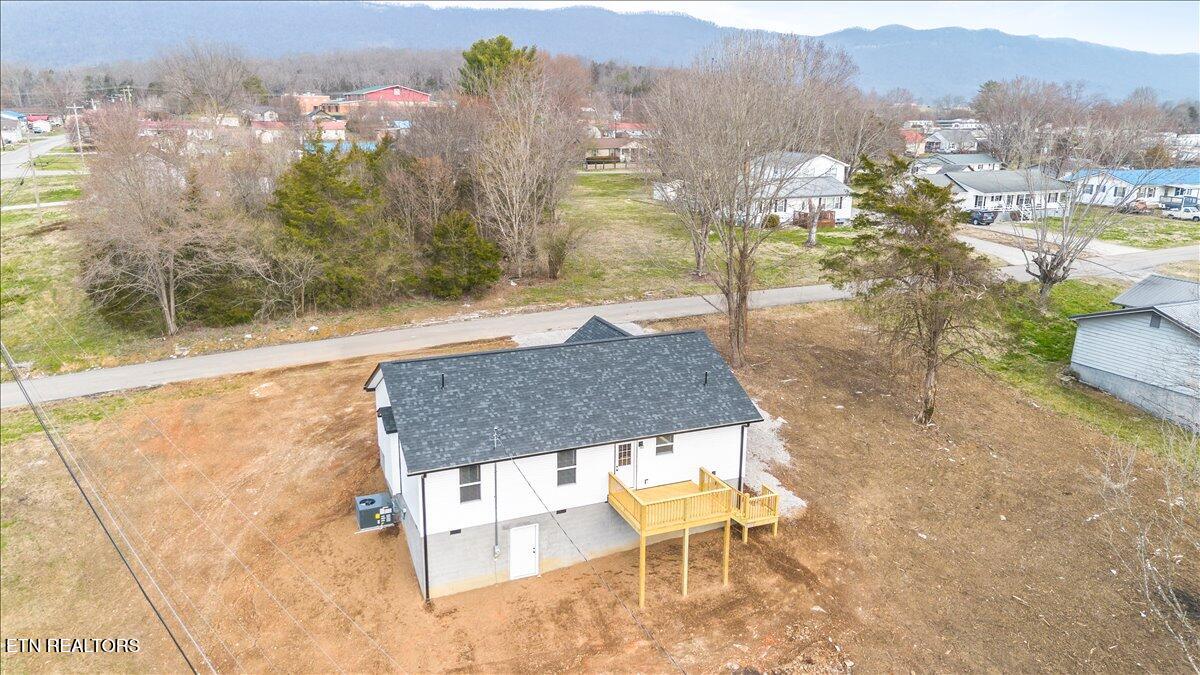 114 Brook Lane Lafollette TN 37766
