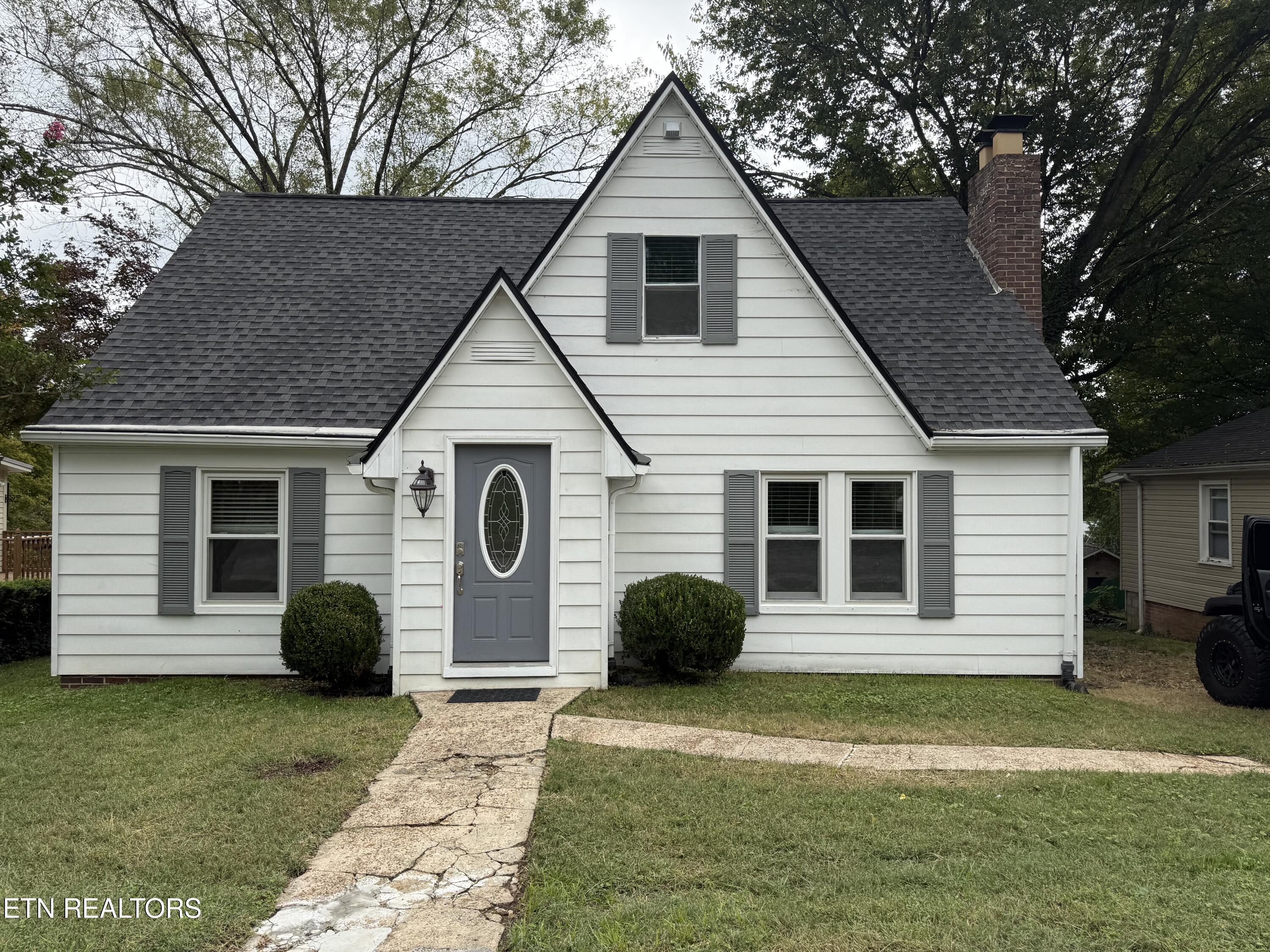625 Medaris Street Clinton TN 37716