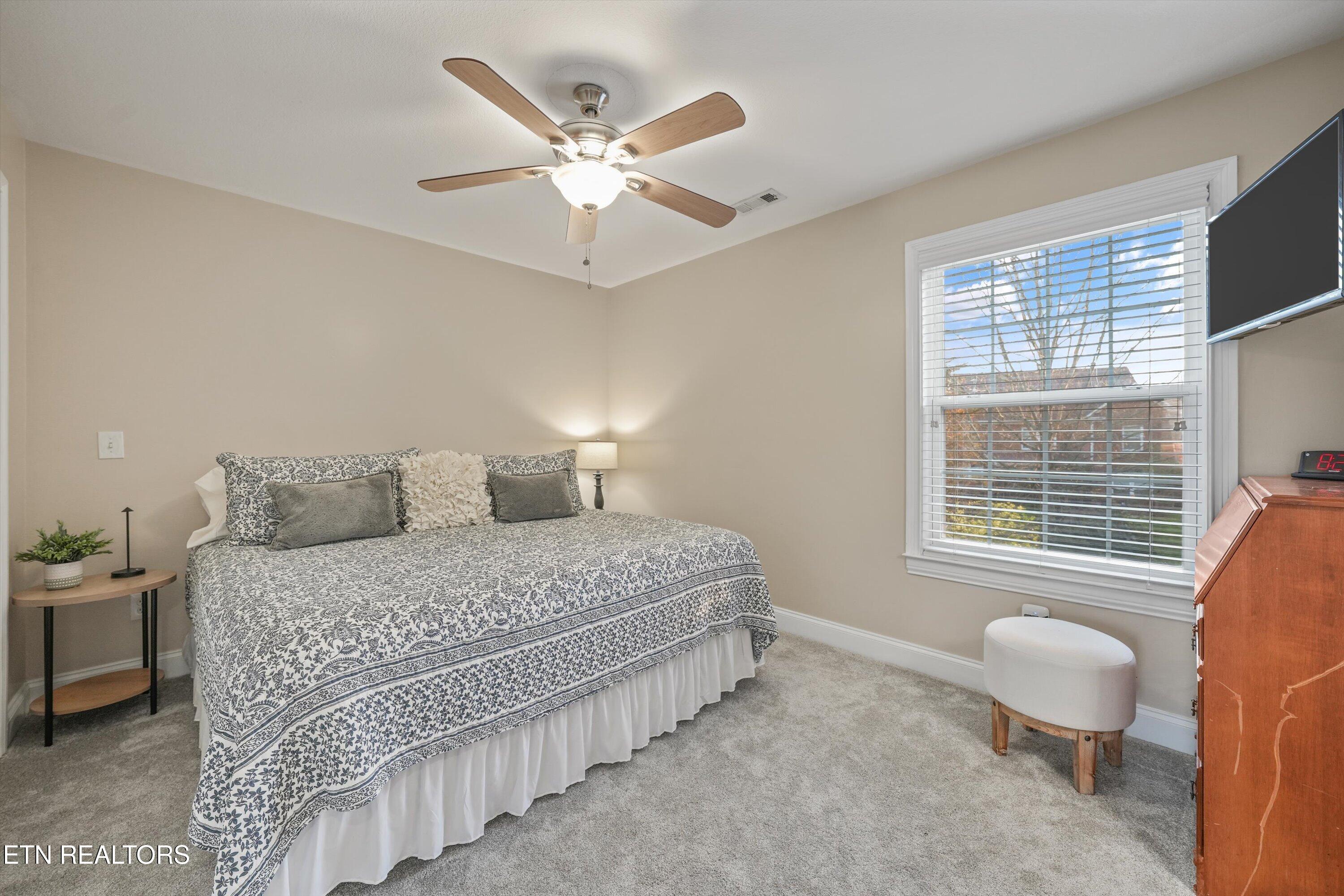 1108 Canvas Back Lane Knoxville TN 37922