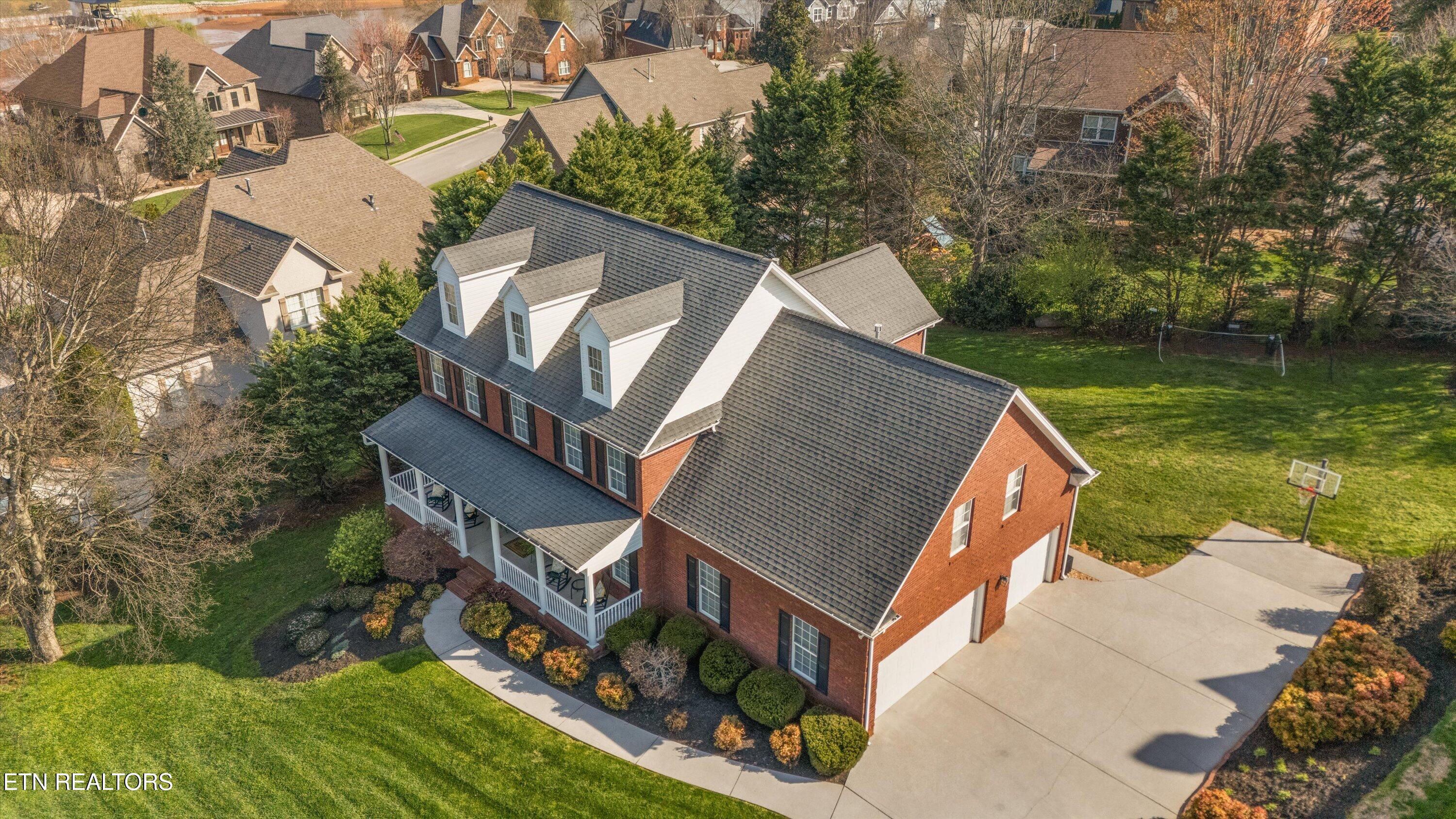 1108 Canvas Back Lane Knoxville TN 37922