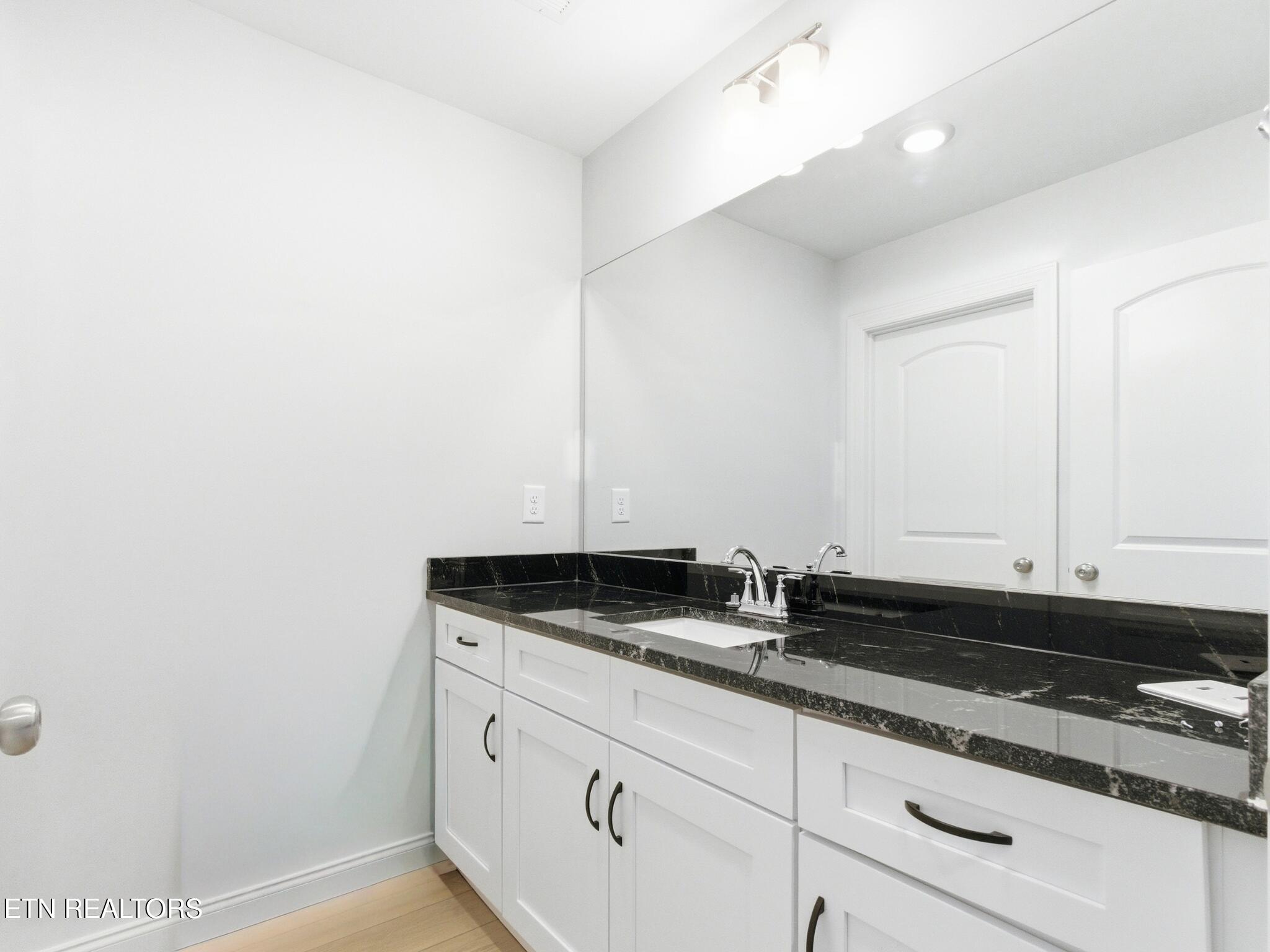 7337 Sun Blossom Lane Knoxville TN 37924