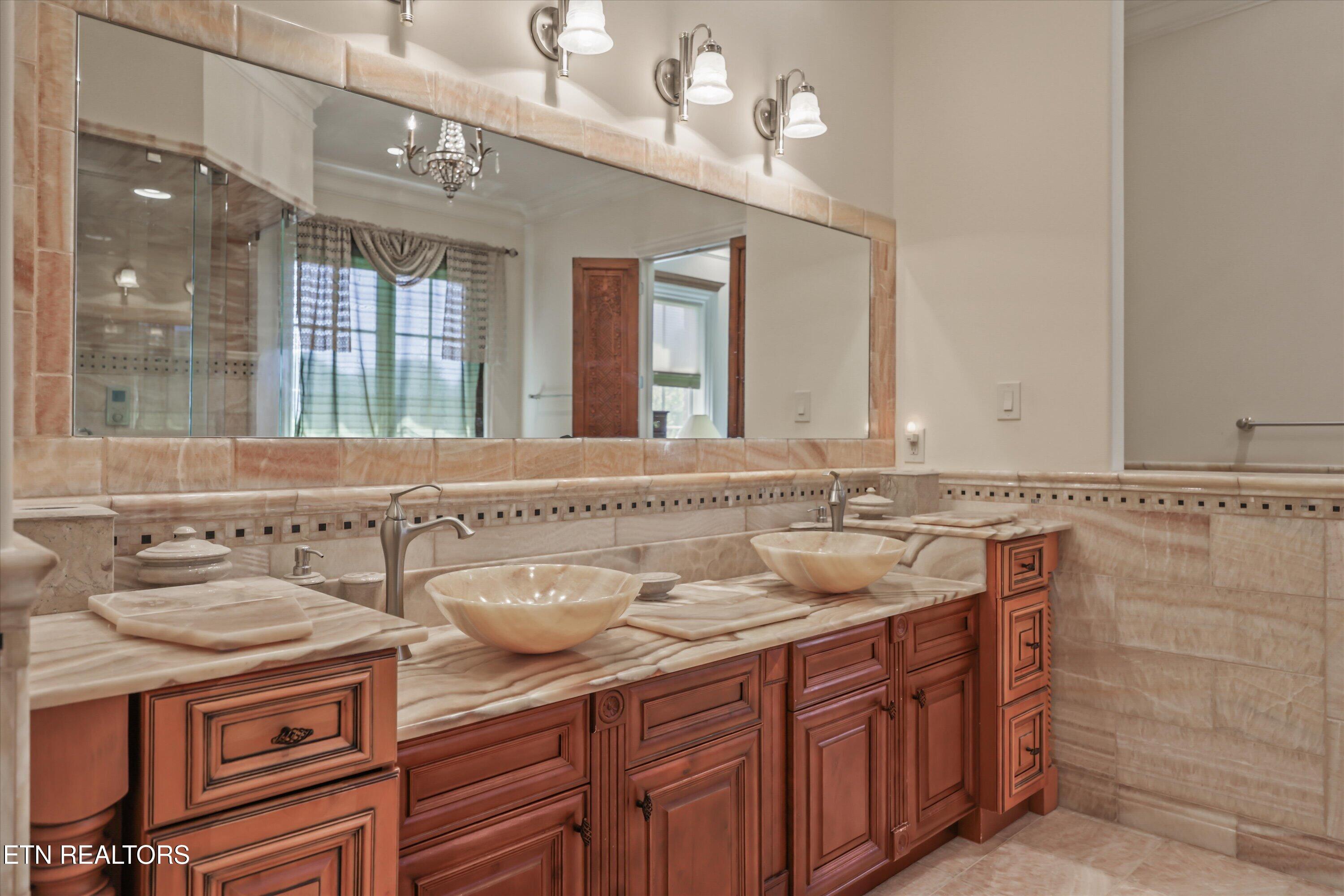 12903 Highwick Circle Knoxville TN 37934
