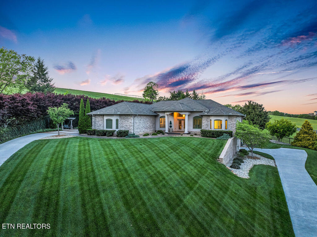1448 Hirst Circle Lenoir City TN 37772