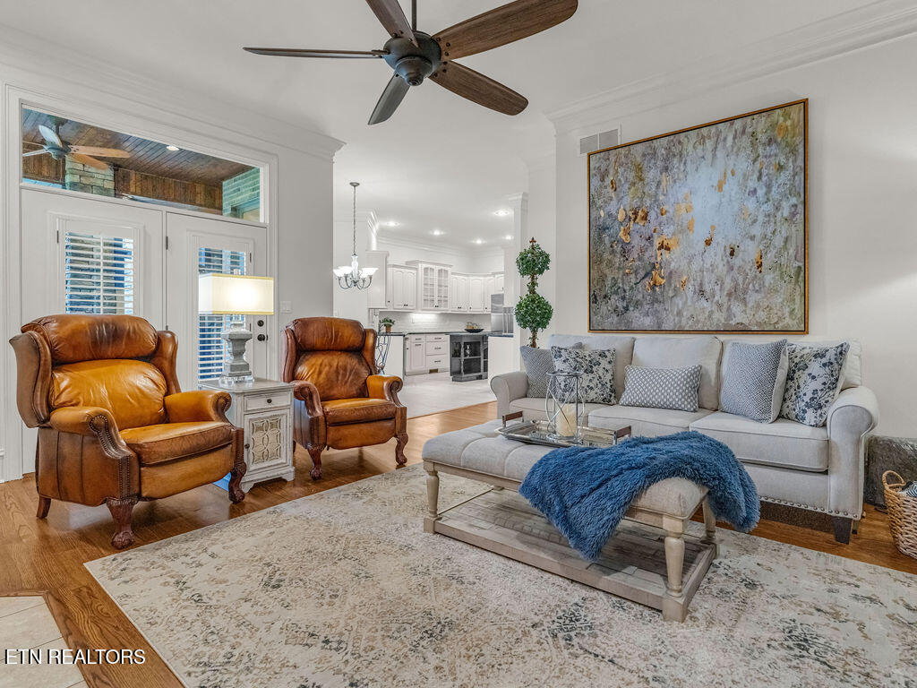 1448 Hirst Circle Lenoir City TN 37772