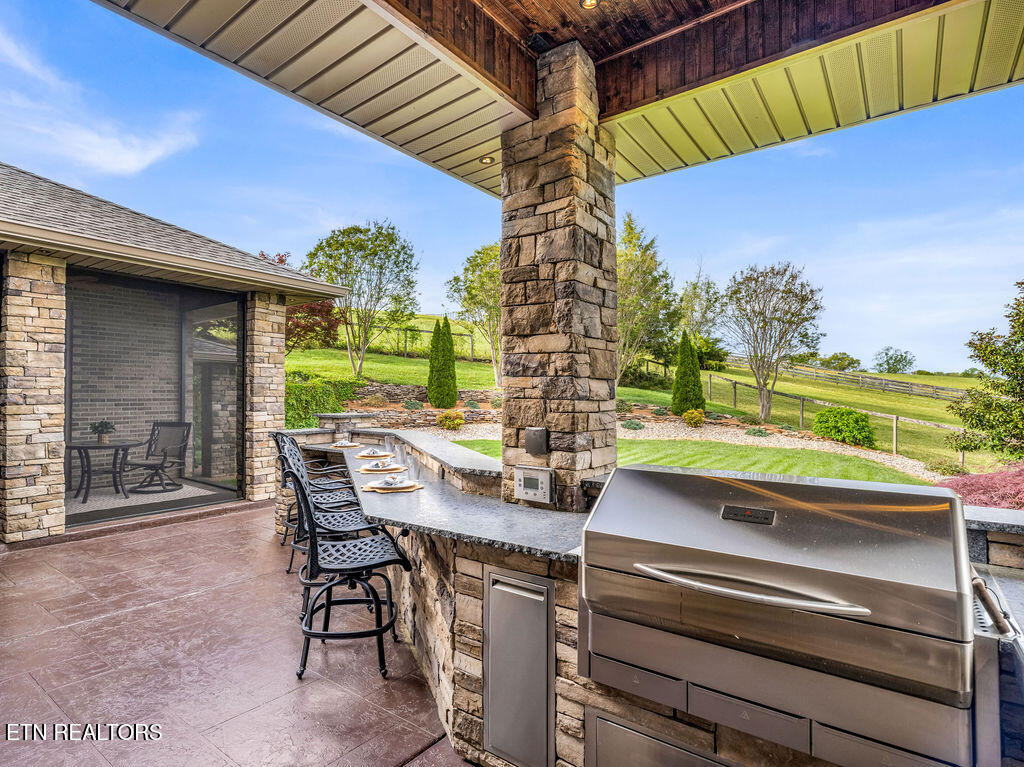 1448 Hirst Circle Lenoir City TN 37772