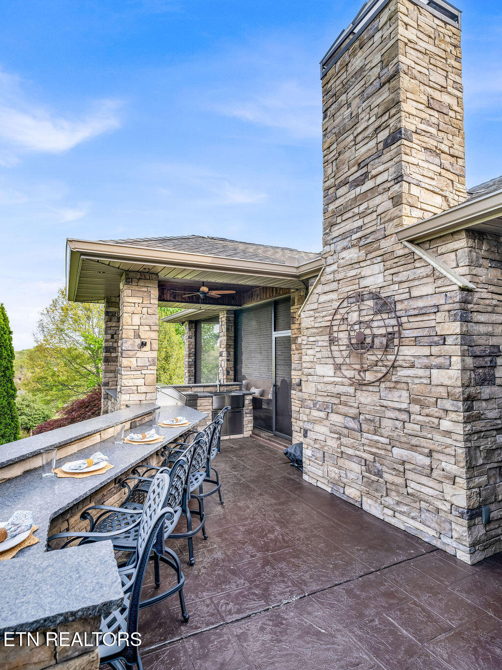 1448 Hirst Circle Lenoir City TN 37772