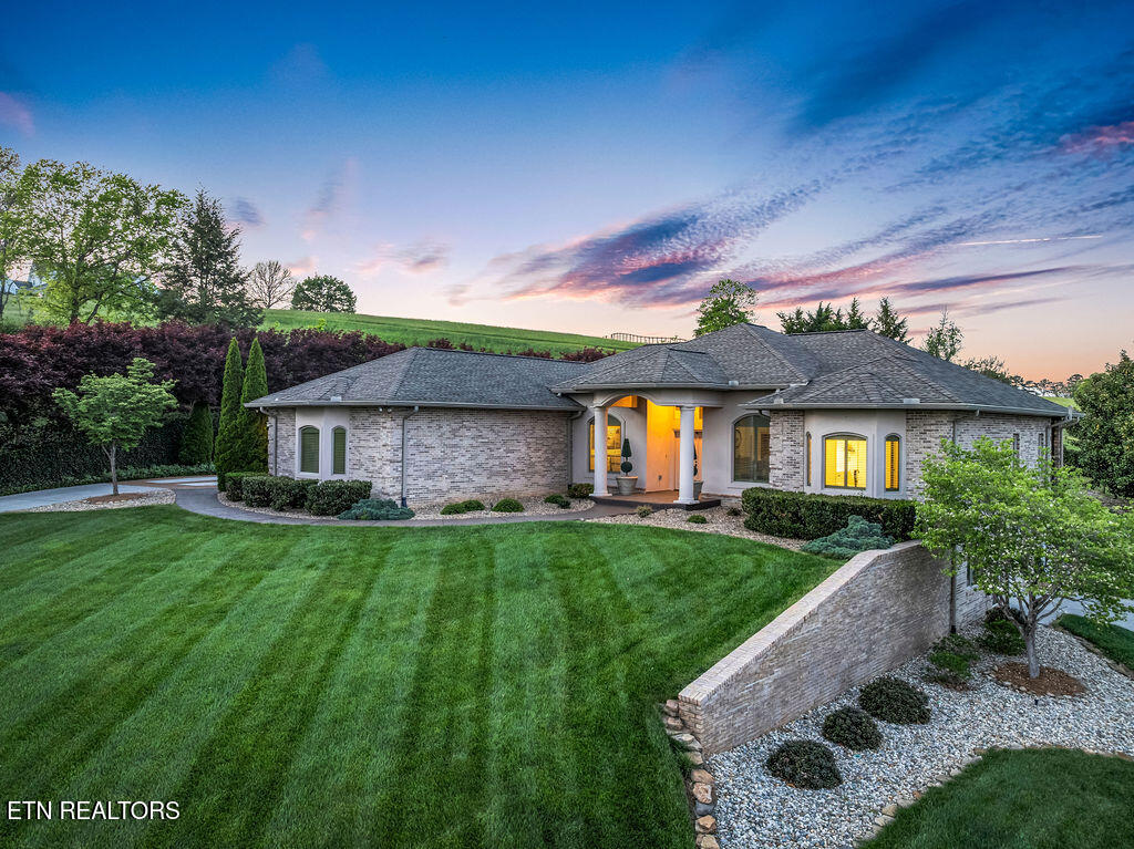 1448 Hirst Circle Lenoir City TN 37772