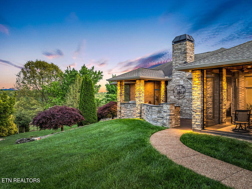1448 Hirst Circle Lenoir City TN 37772