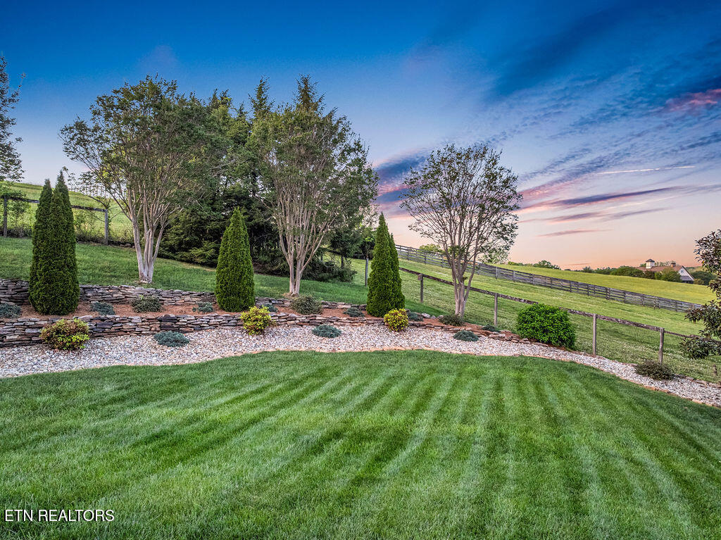 1448 Hirst Circle Lenoir City TN 37772