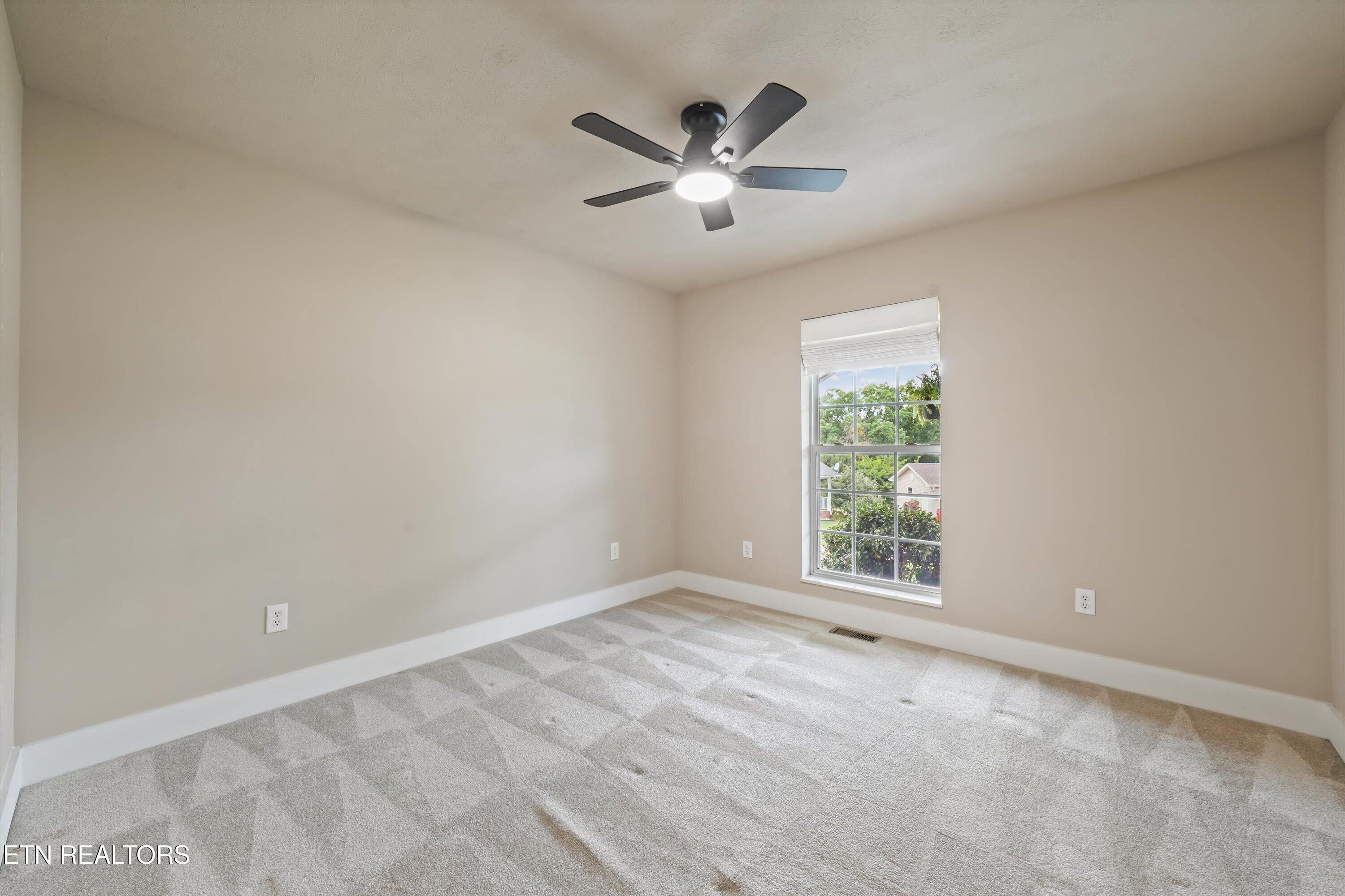 2707 Lady Bug Lane Maryville TN 37803