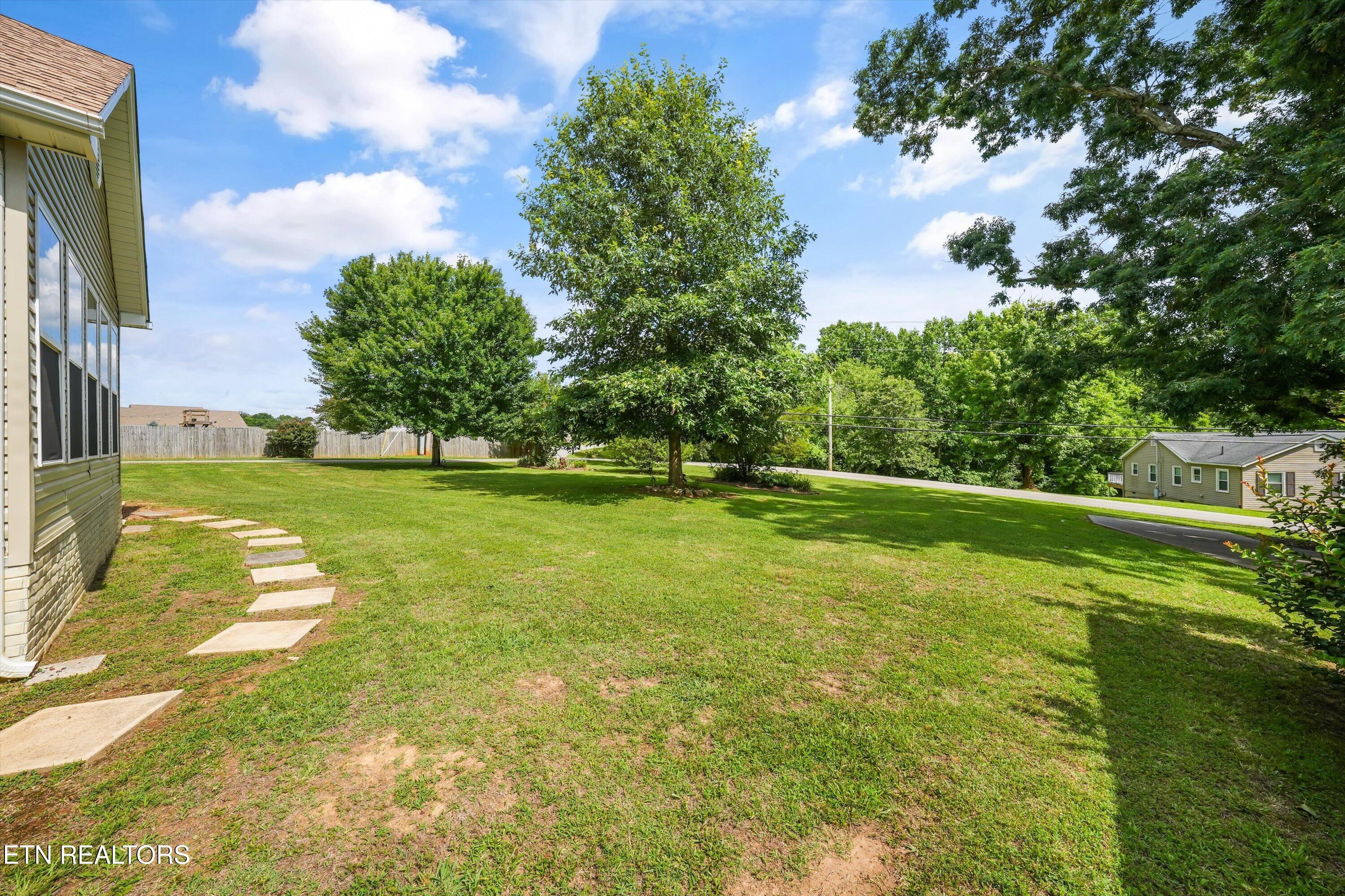 2707 Lady Bug Lane Maryville TN 37803
