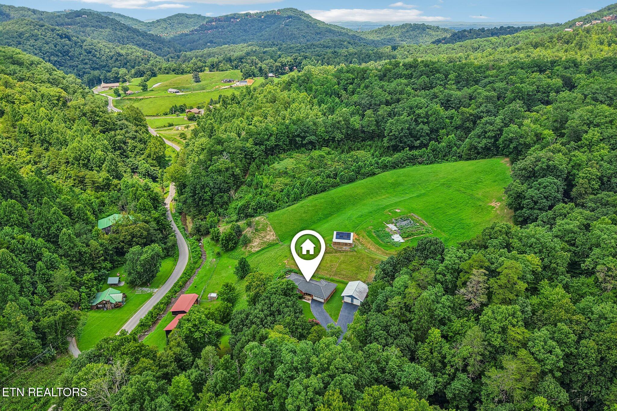 4311 Grindstone Ridge Road Pigeon Forge TN 37863