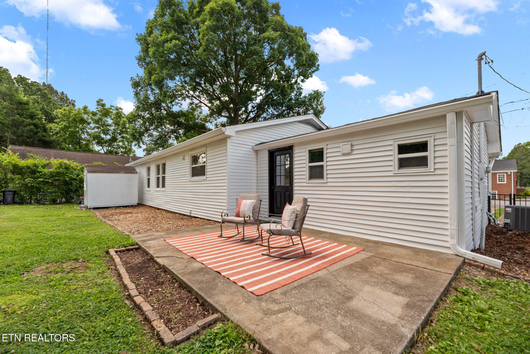 1314 E Walnut Grove Drive Knoxville TN 37918