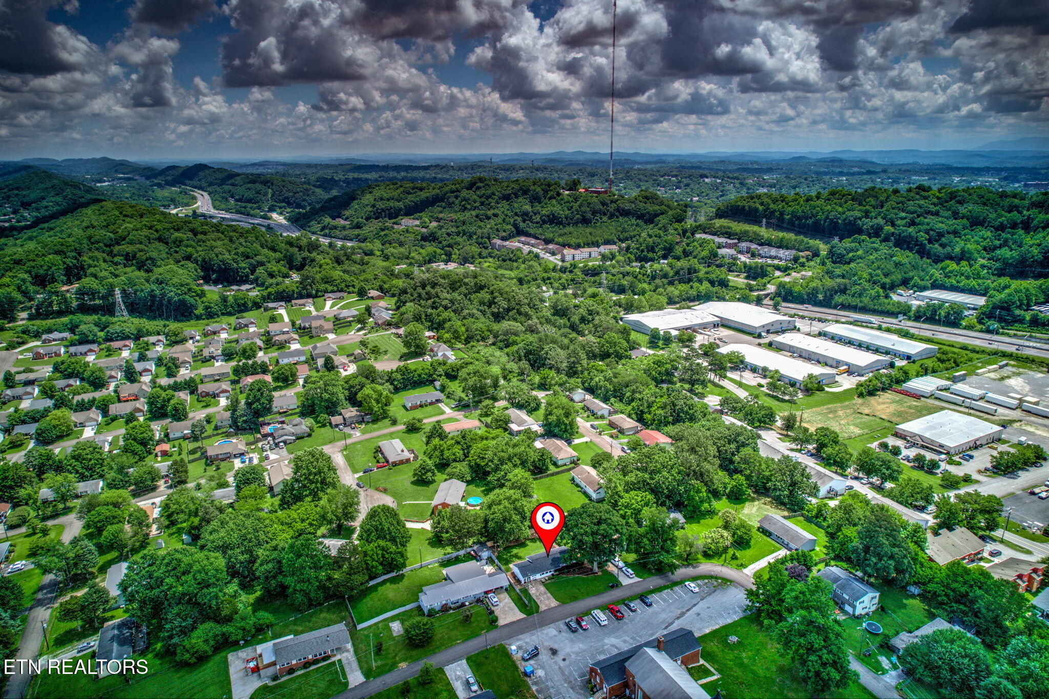 1314 E Walnut Grove Drive Knoxville TN 37918