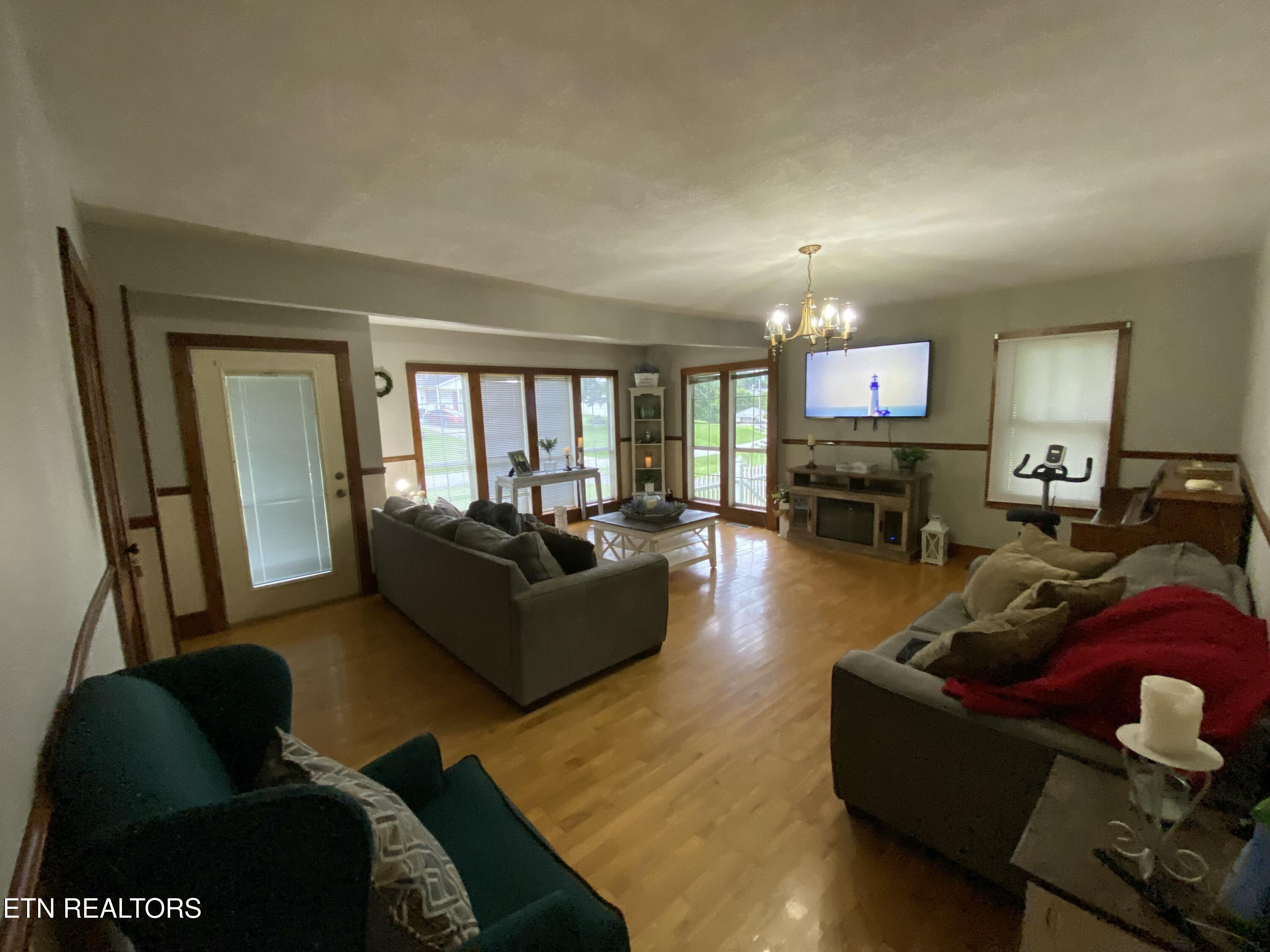 117 Cedar Valley Road Sweetwater TN 37874