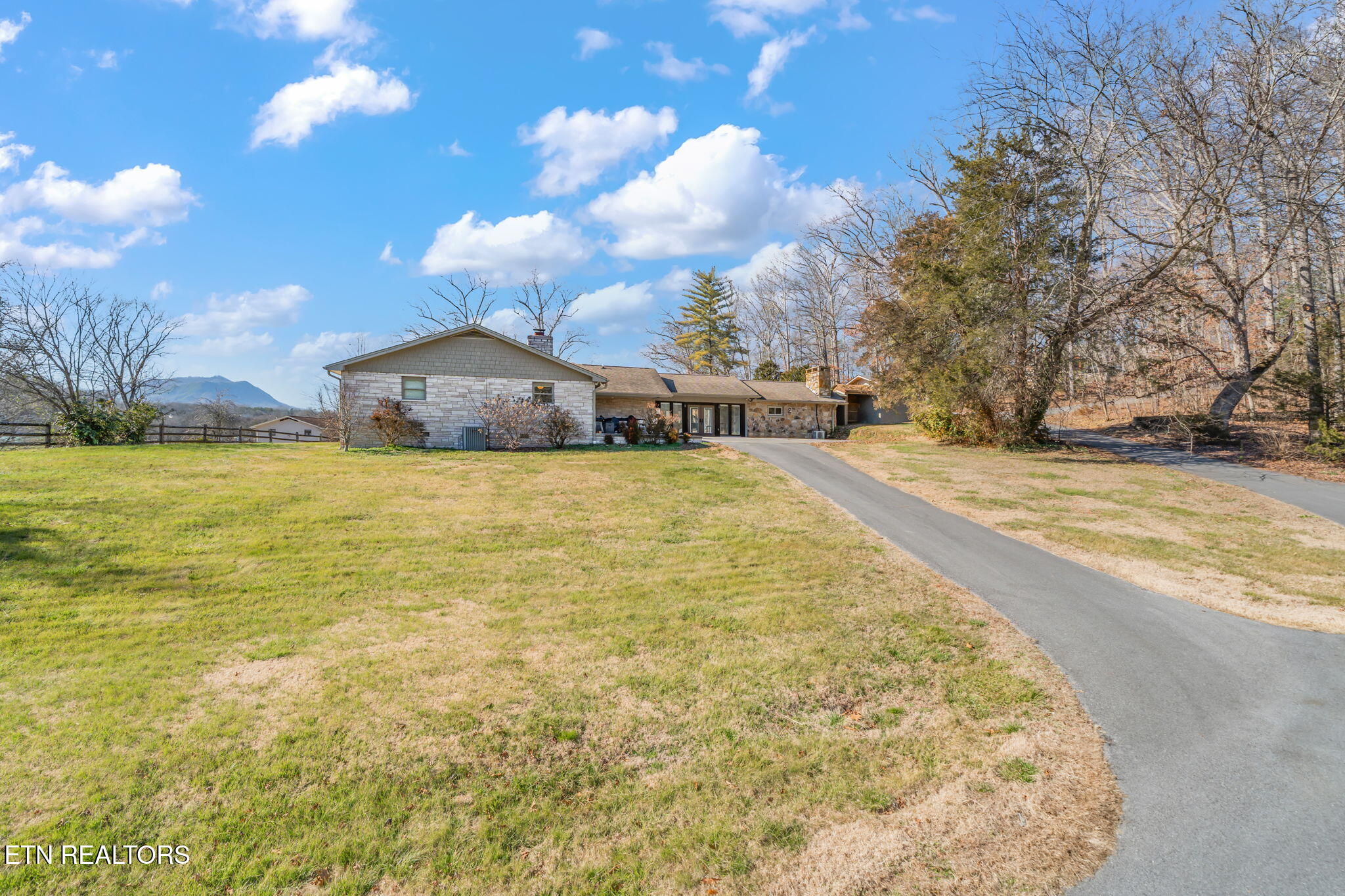 617 Lewelling Road Sevierville TN 37862