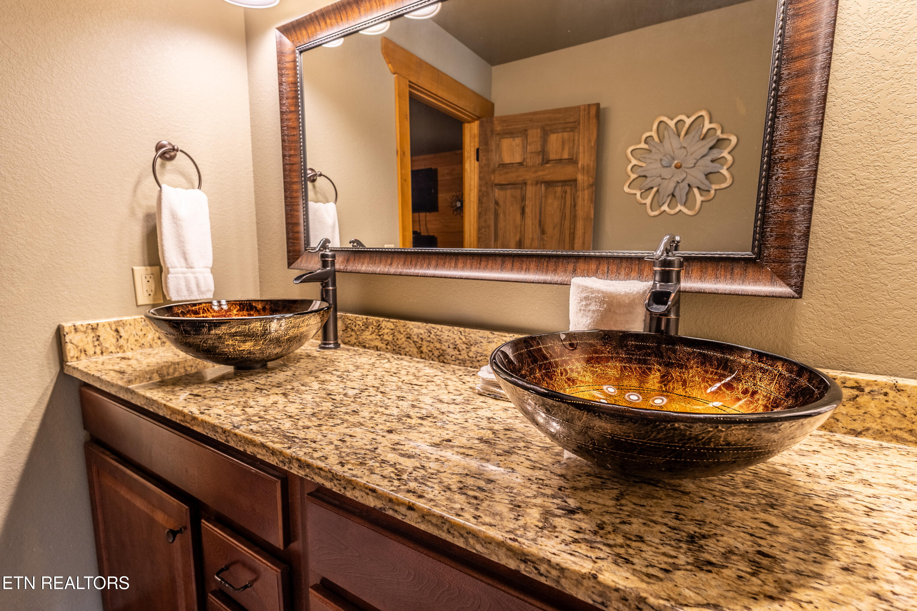 1128 Anastasia Way Gatlinburg TN 37738