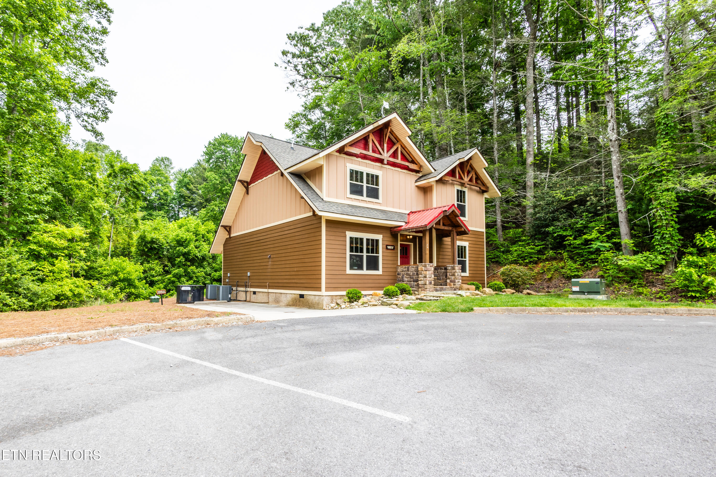 1128 Anastasia Way Gatlinburg TN 37738