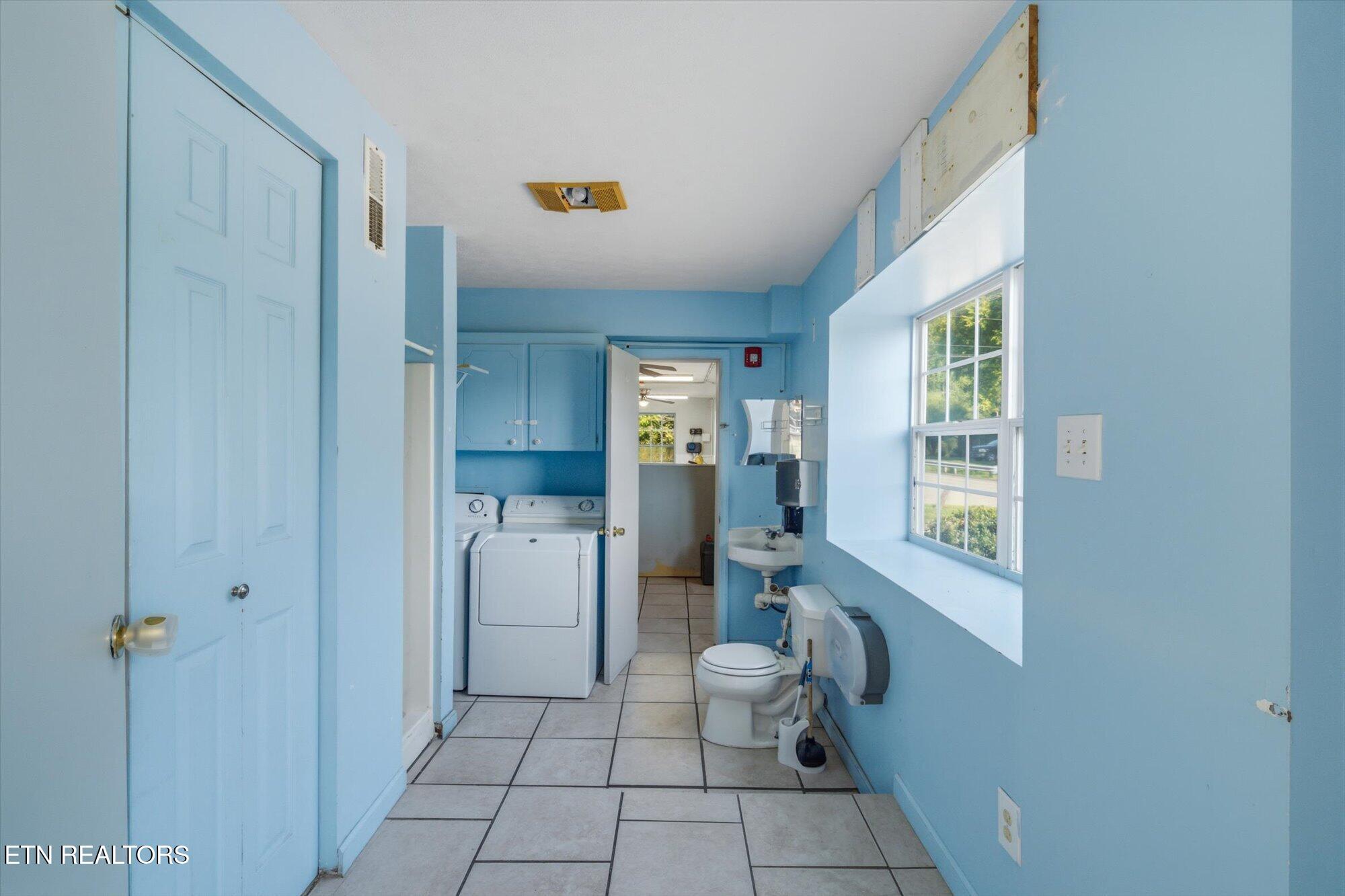 607 Old Tacora Hills Road Clinton TN 37716