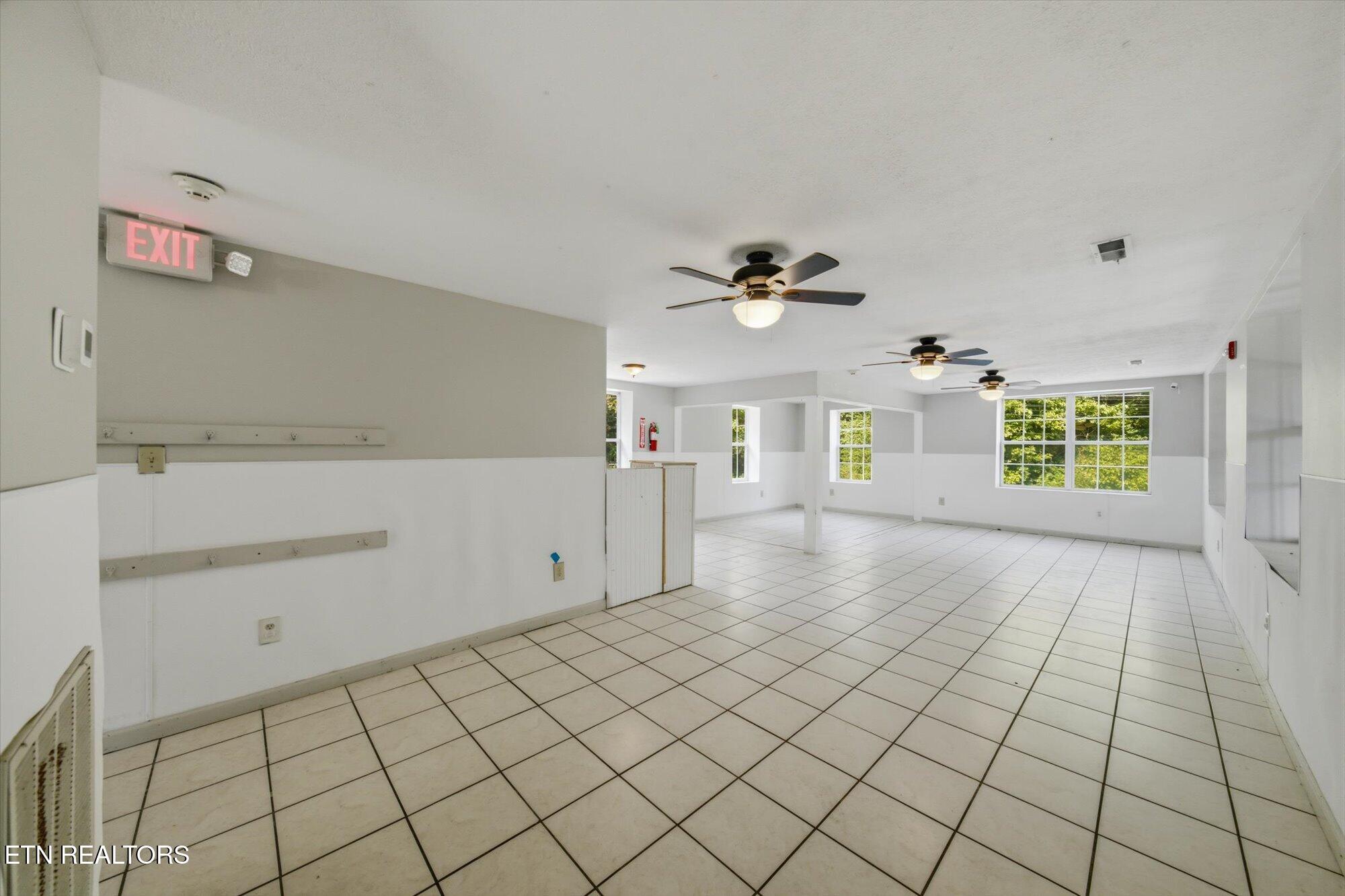 607 Old Tacora Hills Road Clinton TN 37716