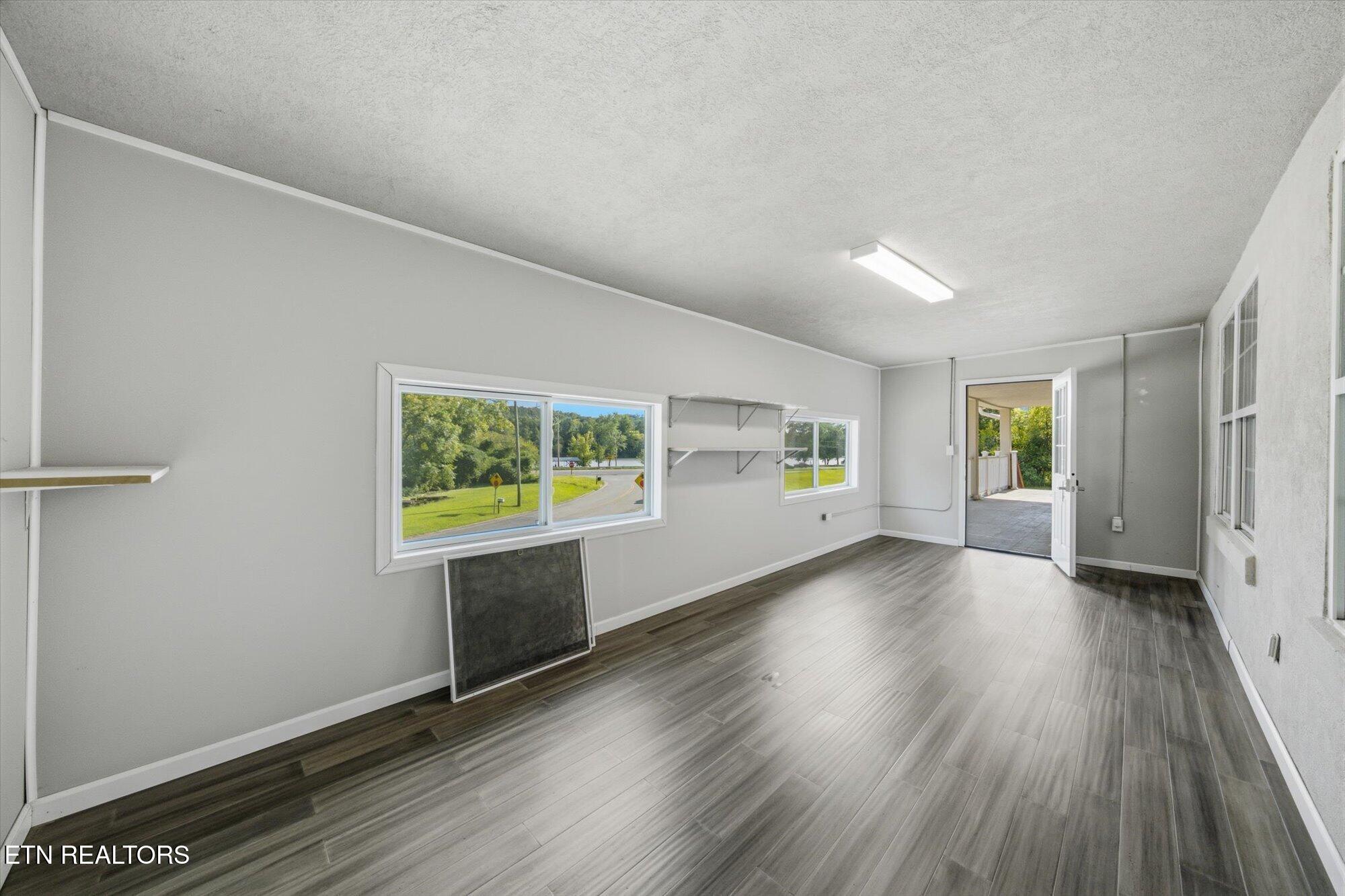 607 Old Tacora Hills Road Clinton TN 37716