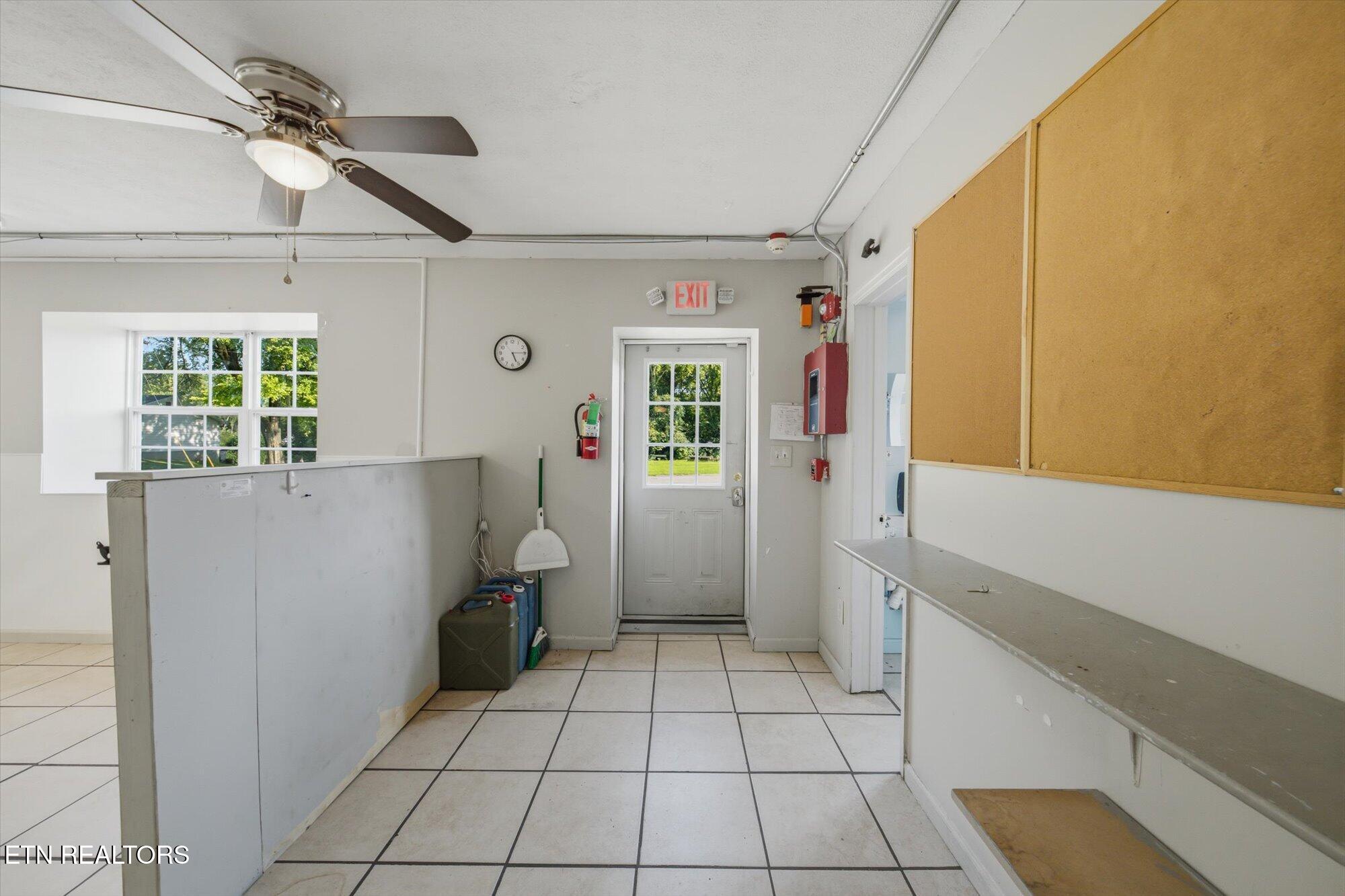 607 Old Tacora Hills Road Clinton TN 37716