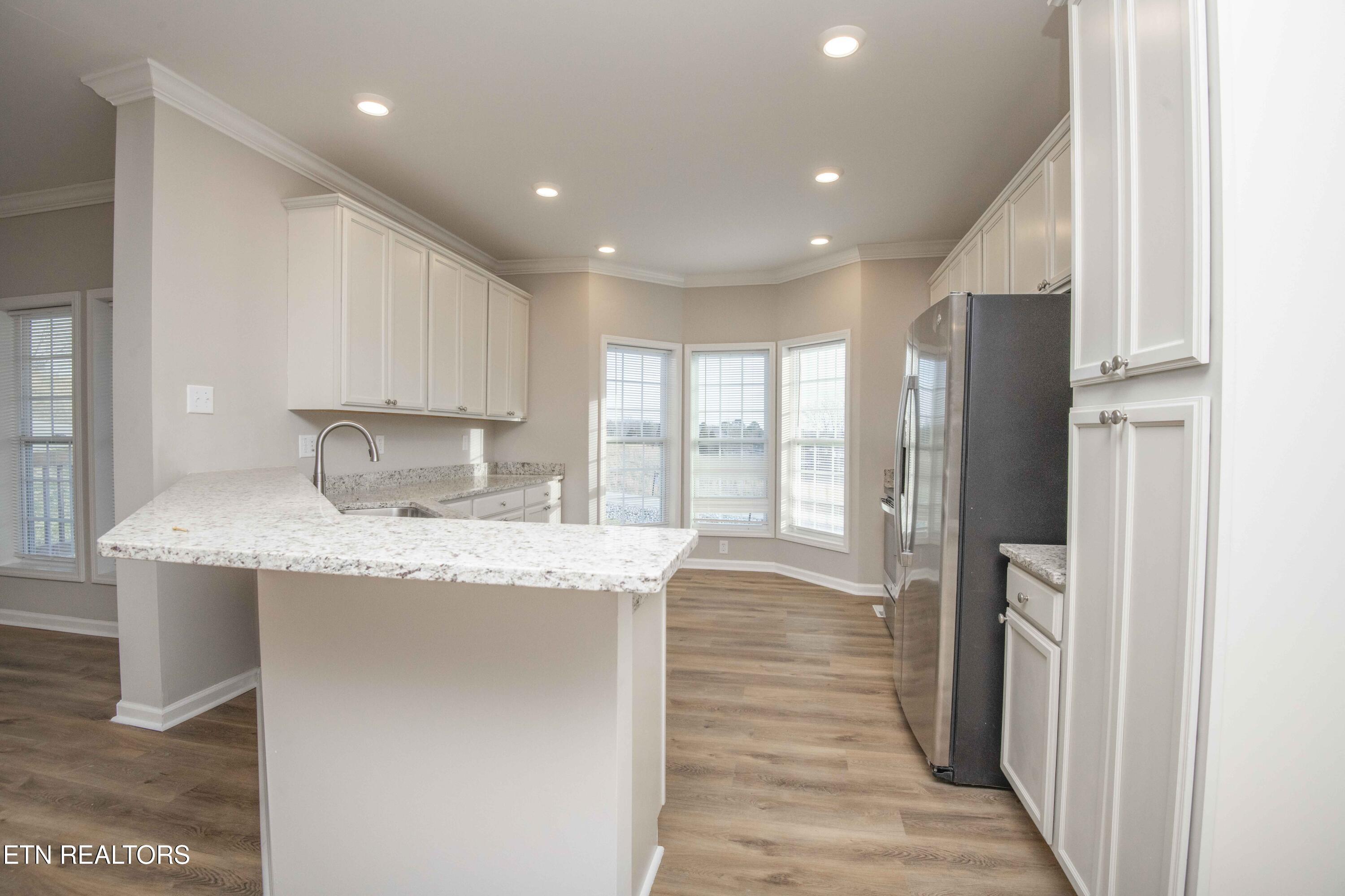 155 Waters Edge Drive Spring City TN 37381