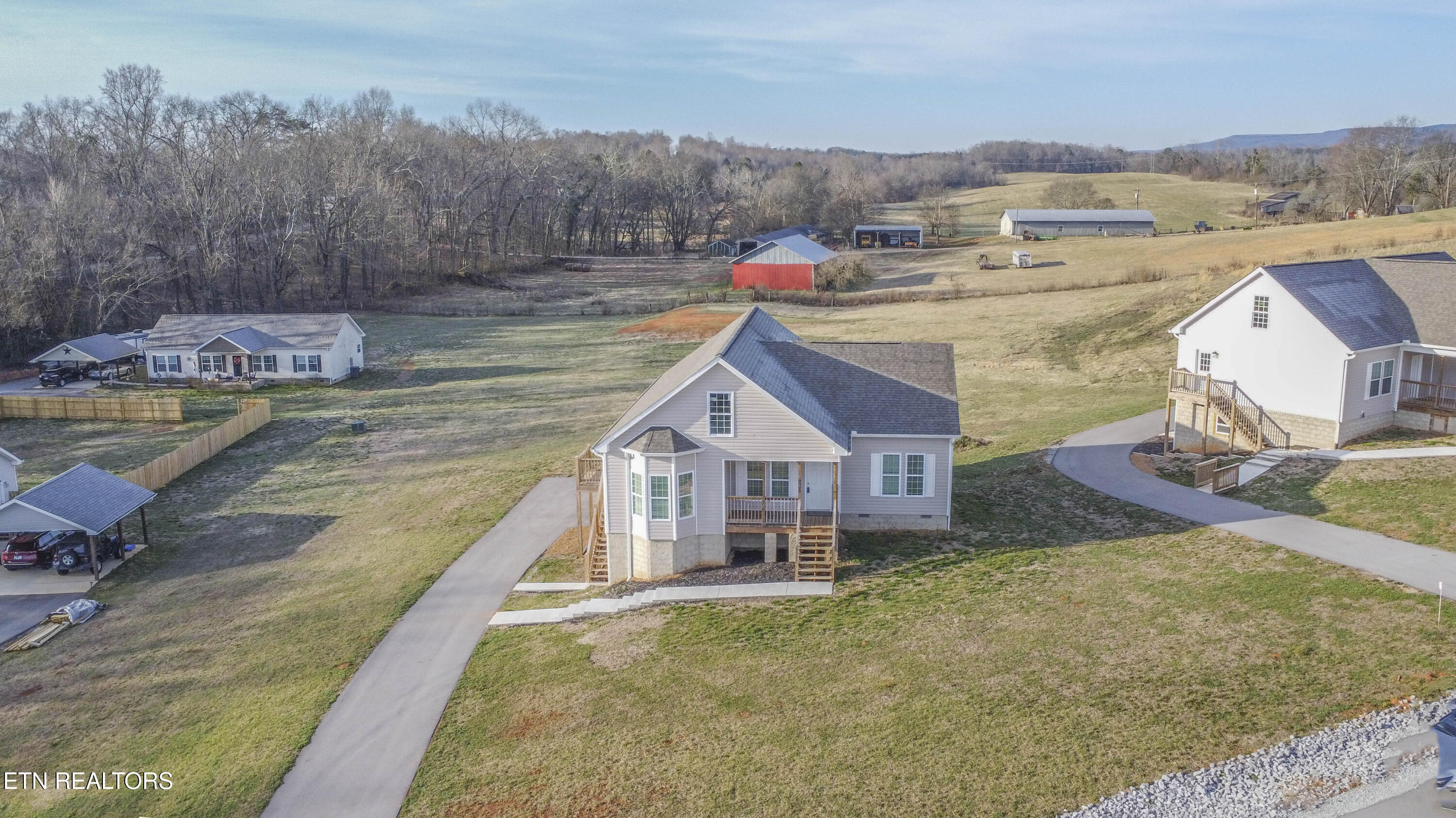 155 Waters Edge Drive Spring City TN 37381