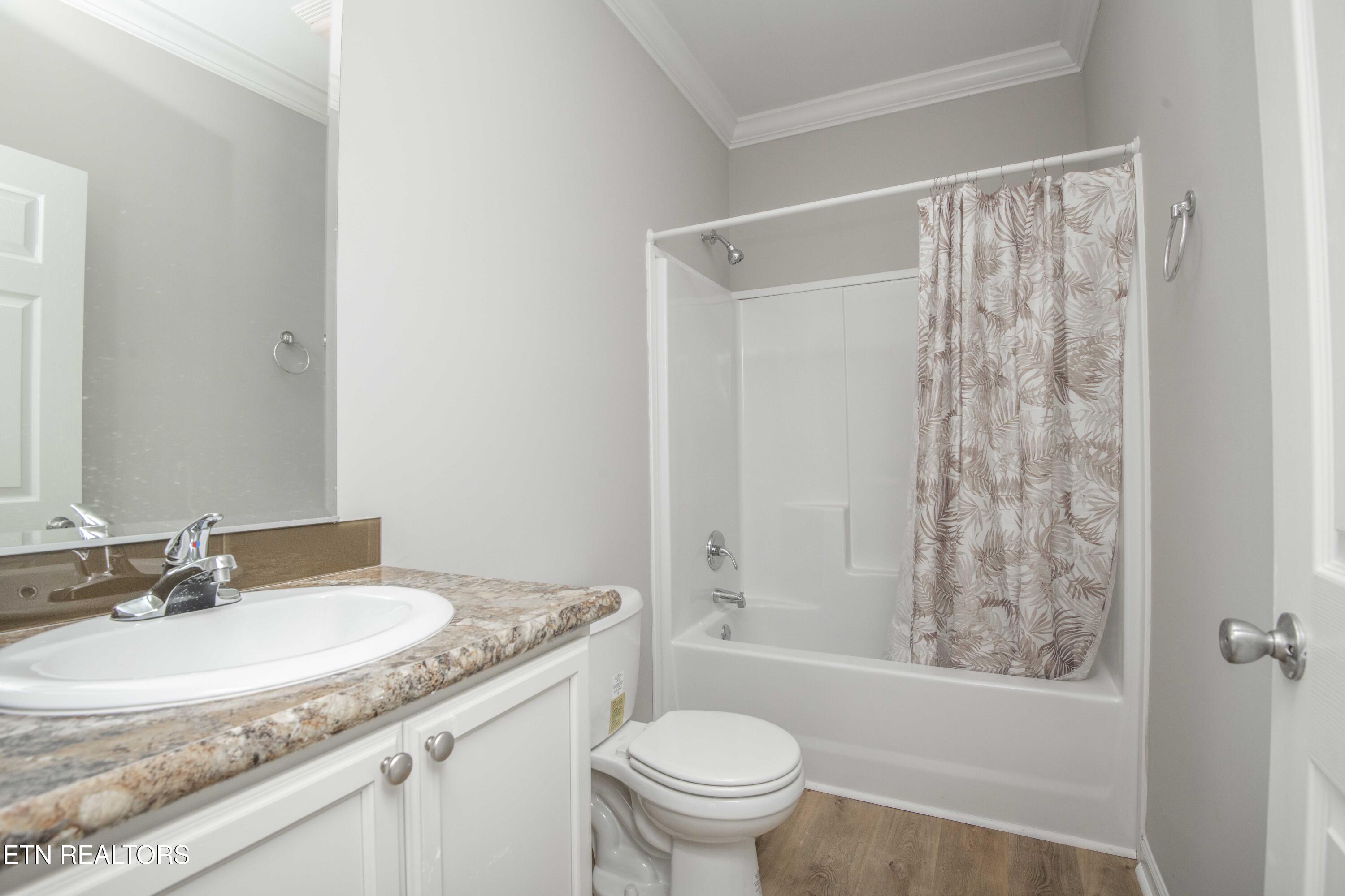 155 Waters Edge Drive Spring City TN 37381