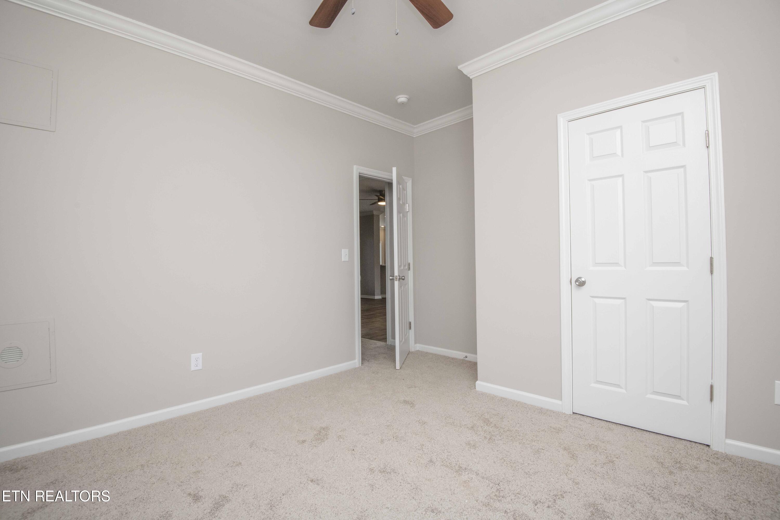 155 Waters Edge Drive Spring City TN 37381