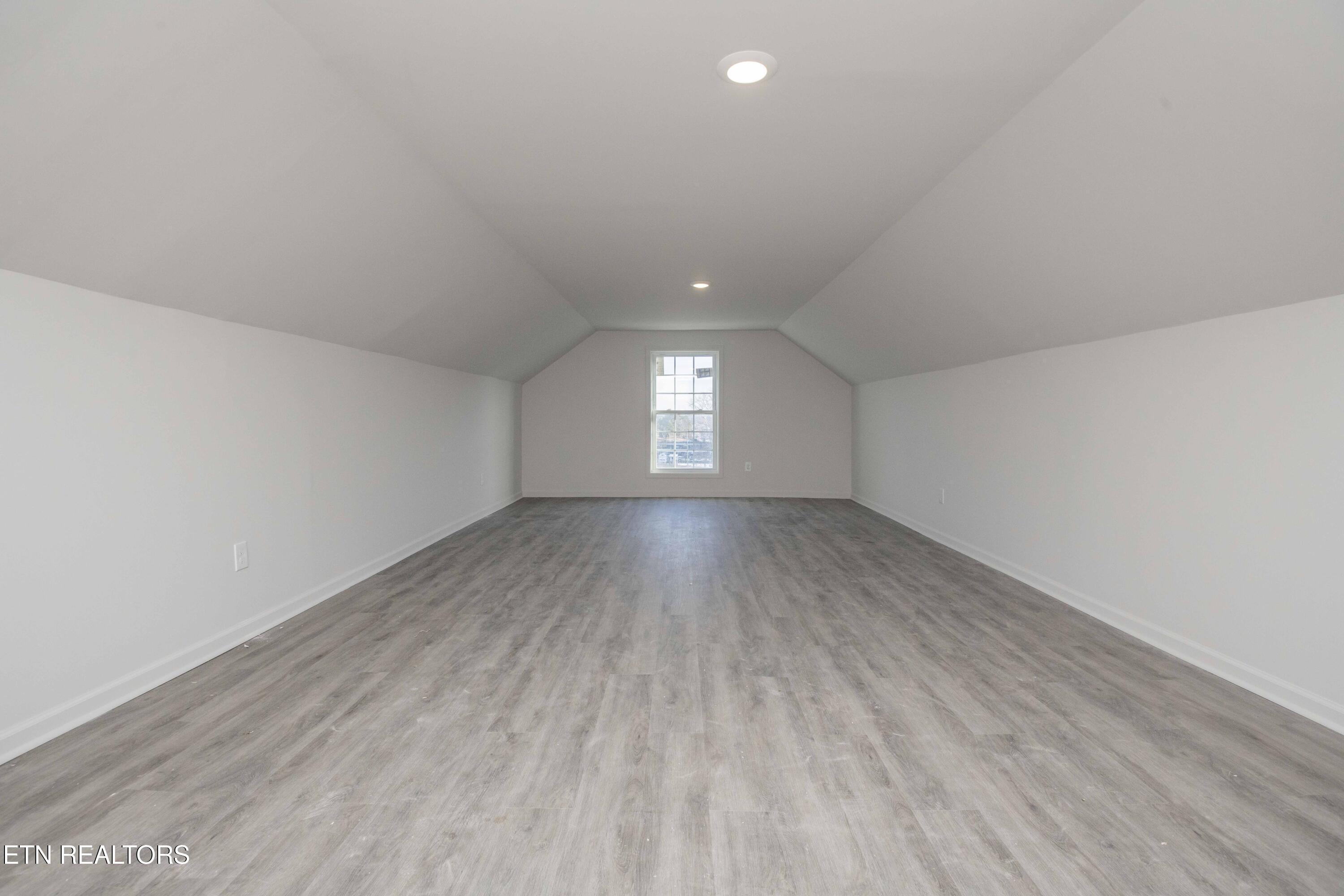 155 Waters Edge Drive Spring City TN 37381
