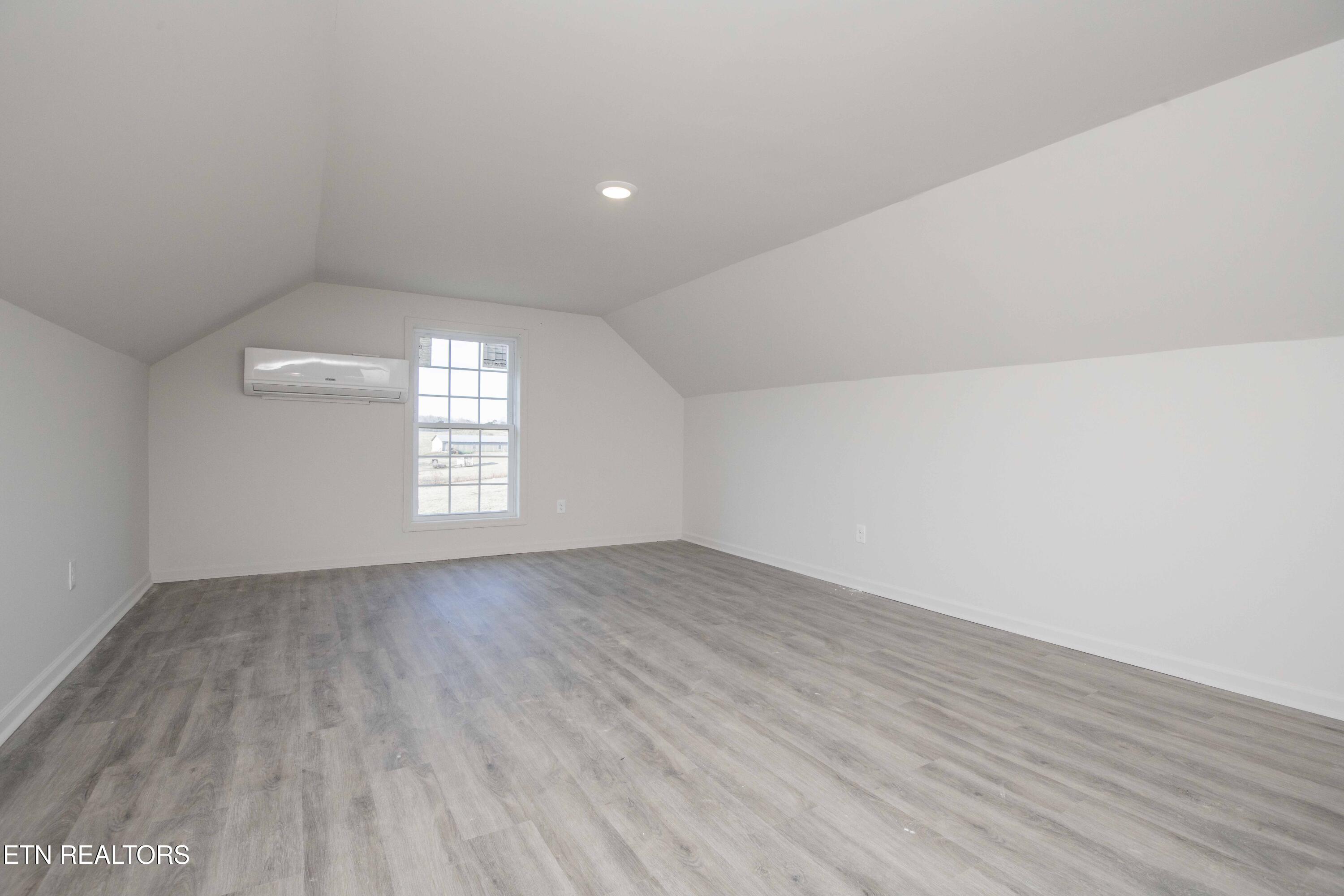 155 Waters Edge Drive Spring City TN 37381